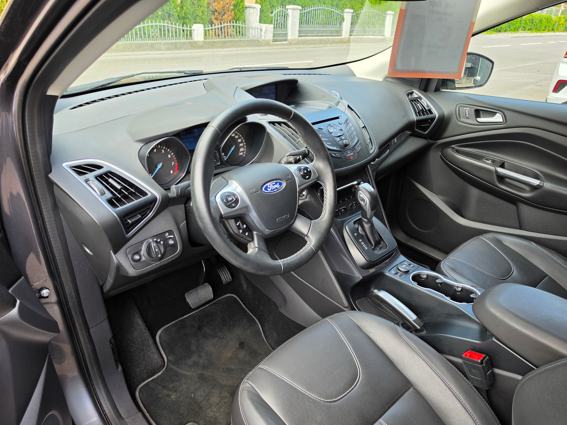 FORD Kuga 1.6 SCTi Titanium 4WD Automatic-image-5