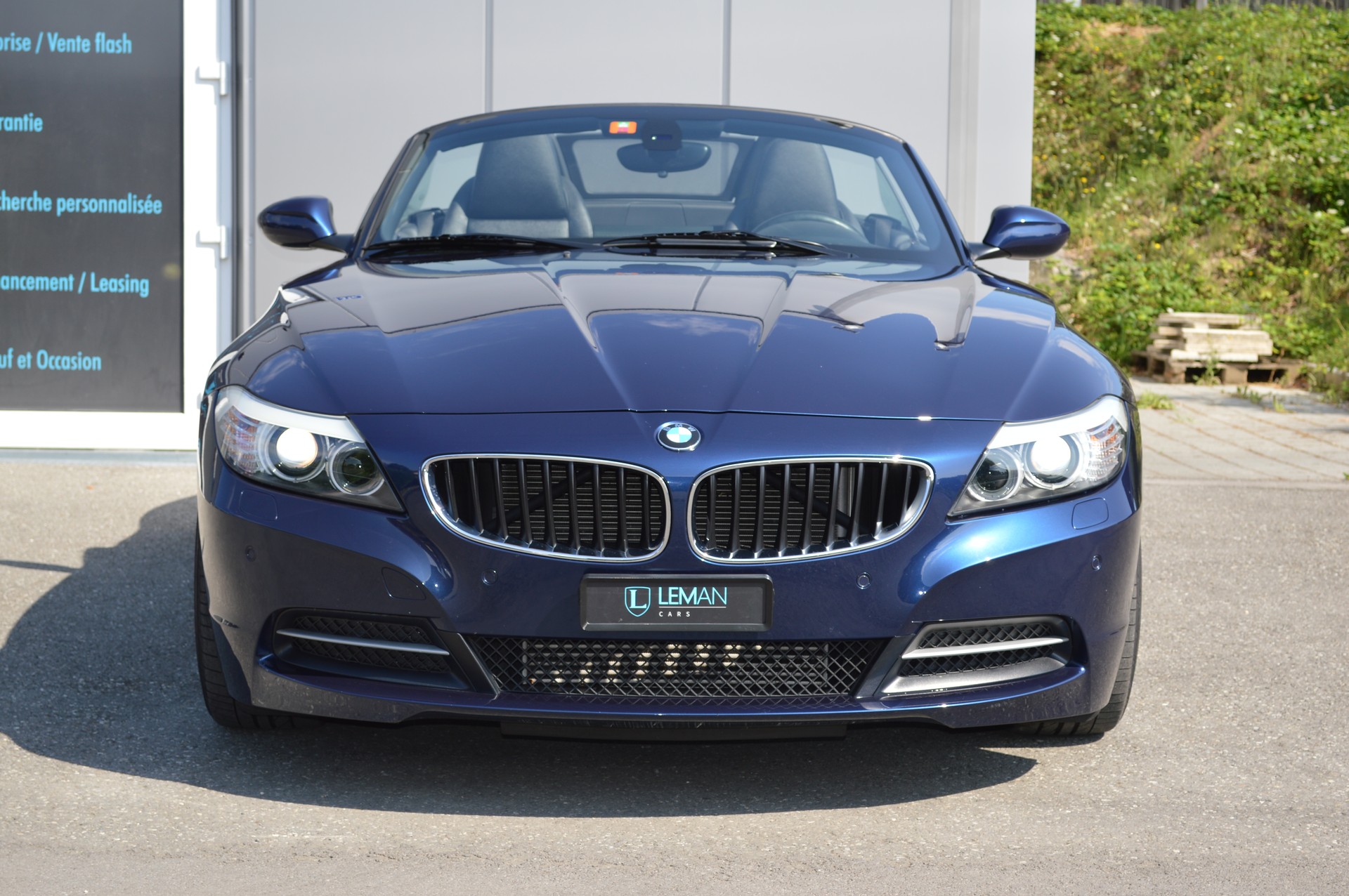 BMW Z4 sDrive28i Steptronic-showroom-element-2