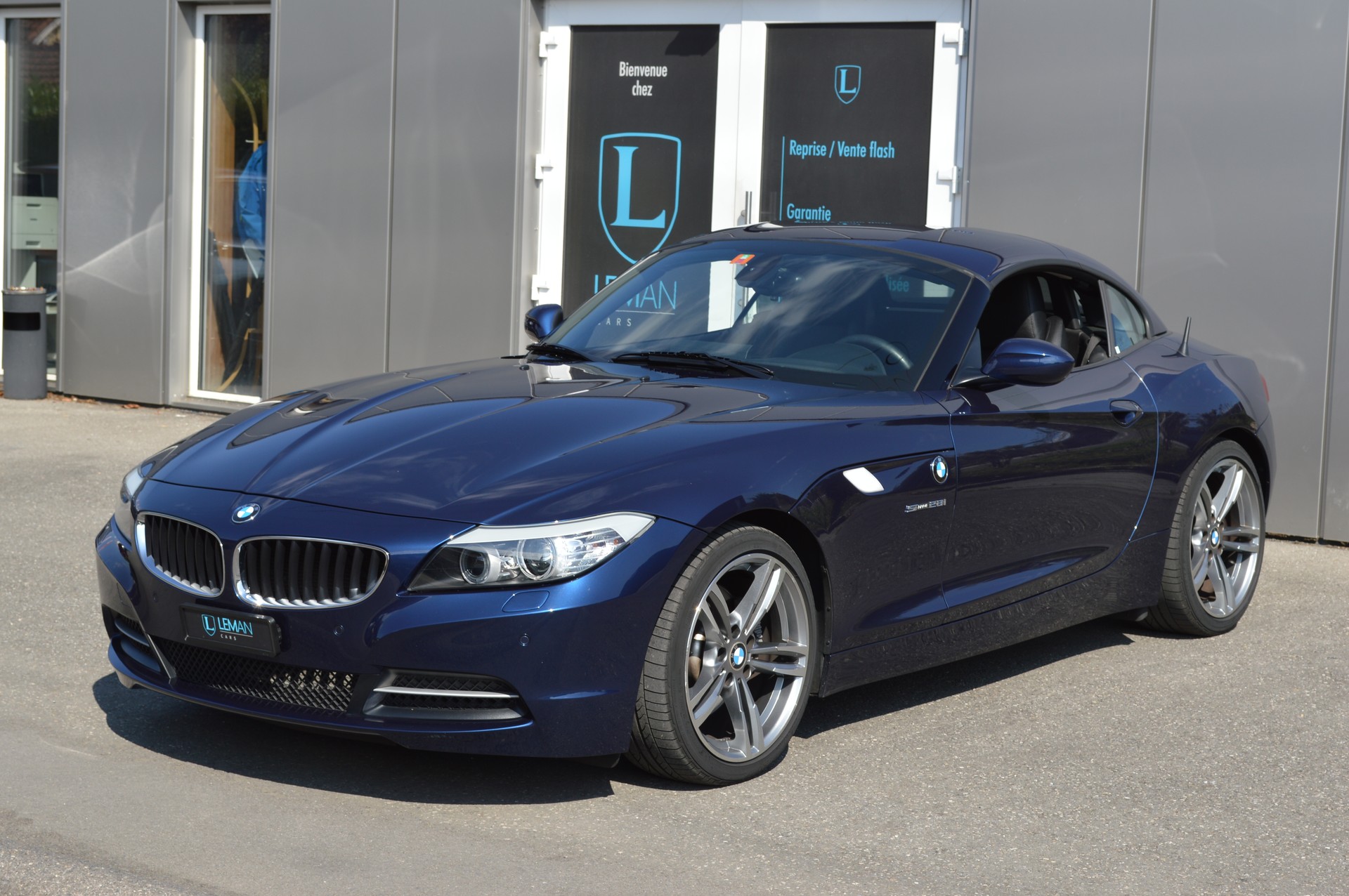 BMW Z4 sDrive28i Steptronic-showroom-element-1