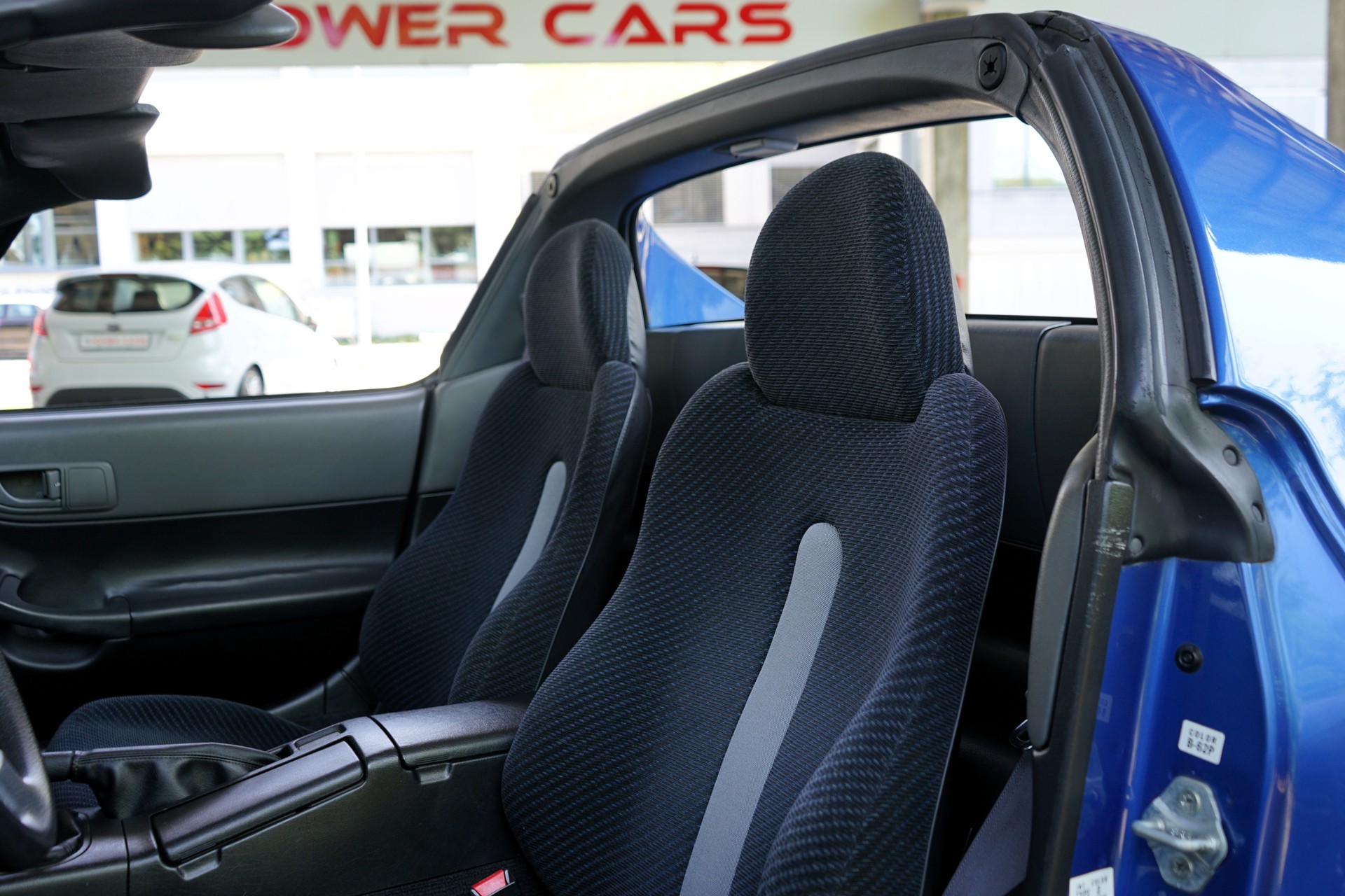 HONDA CRX 1.6i-16 V-TEC ESi-image-5