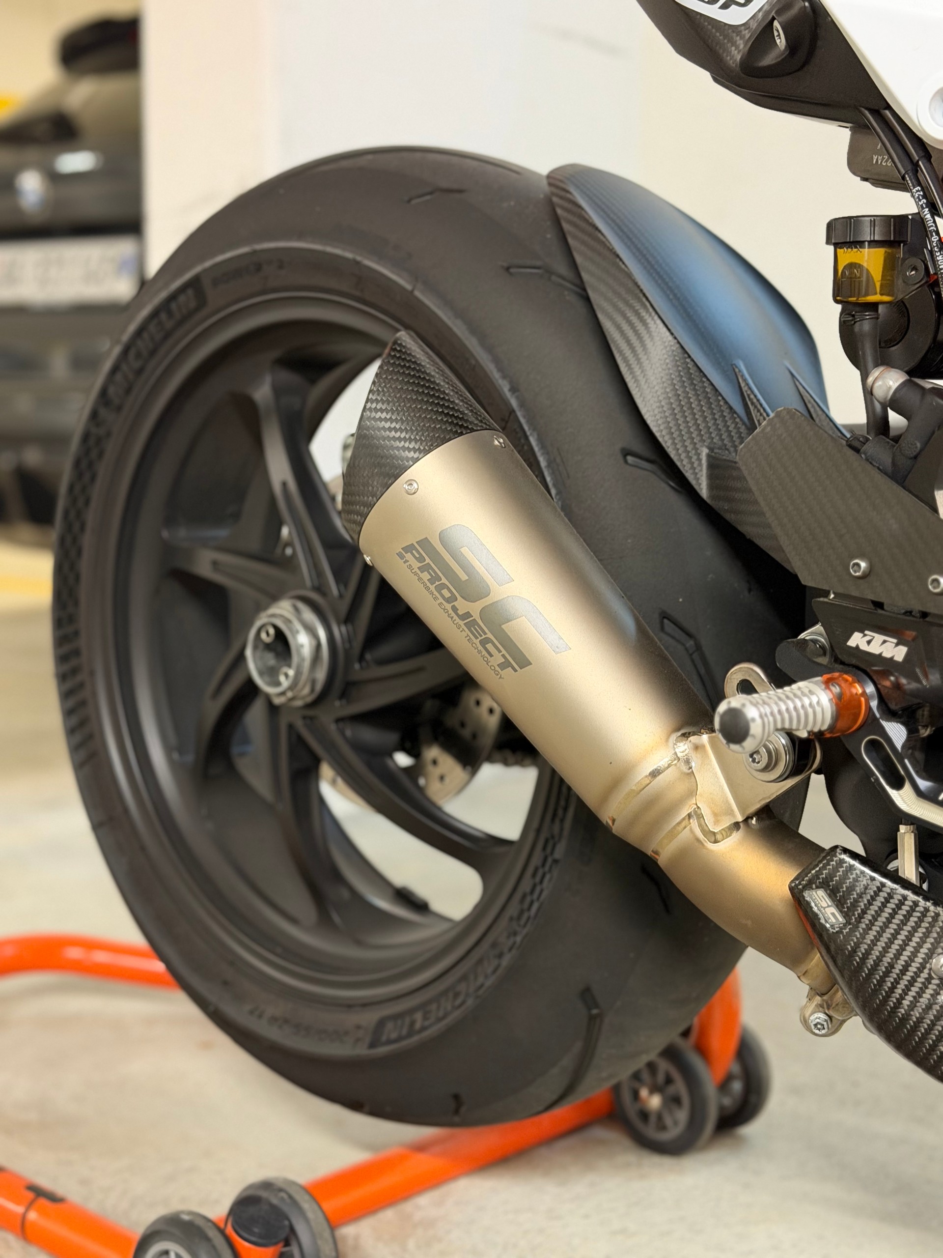 KTM 1290 Super Duke RR-image-8