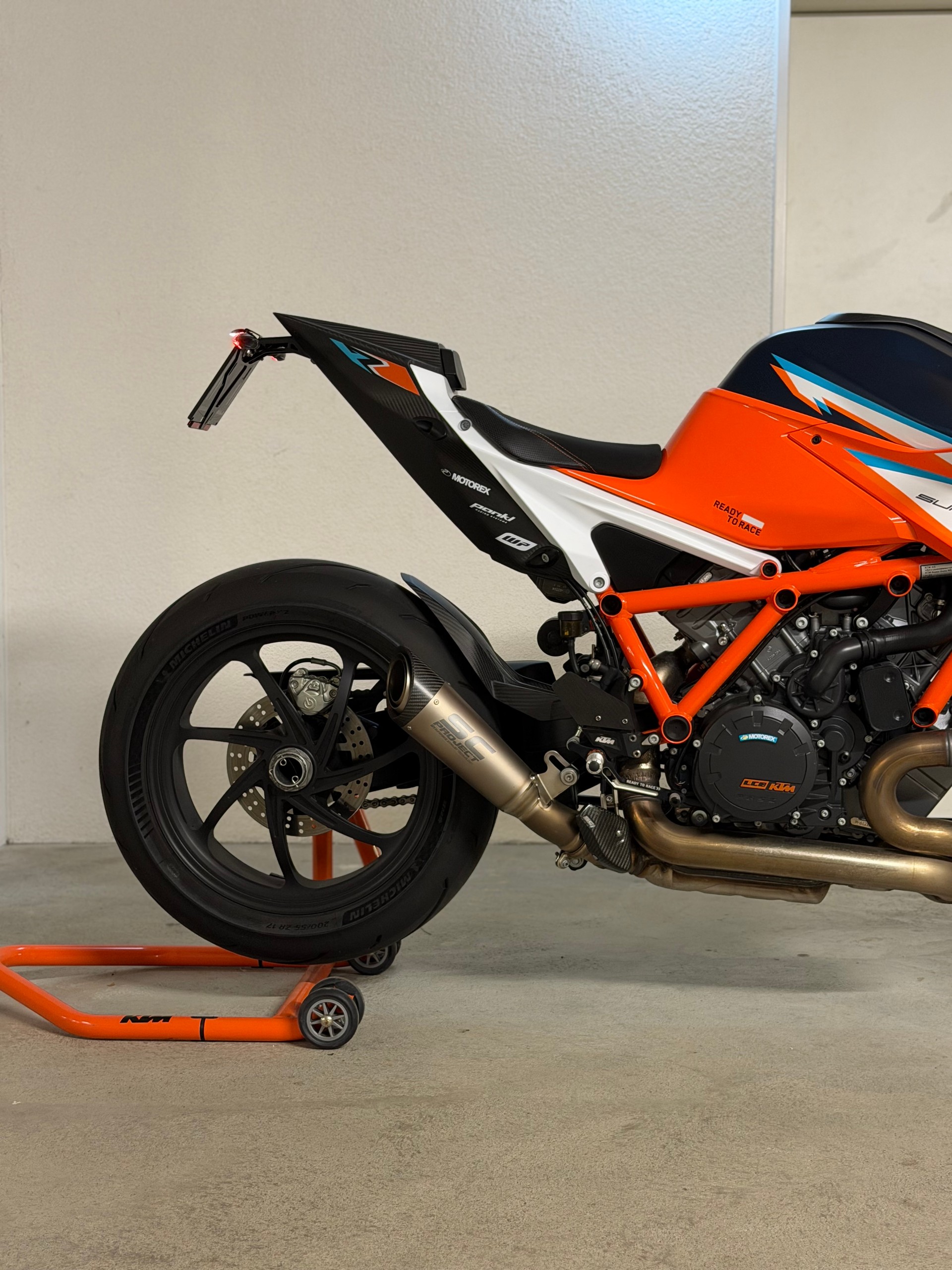 KTM 1290 Super Duke RR-image-7