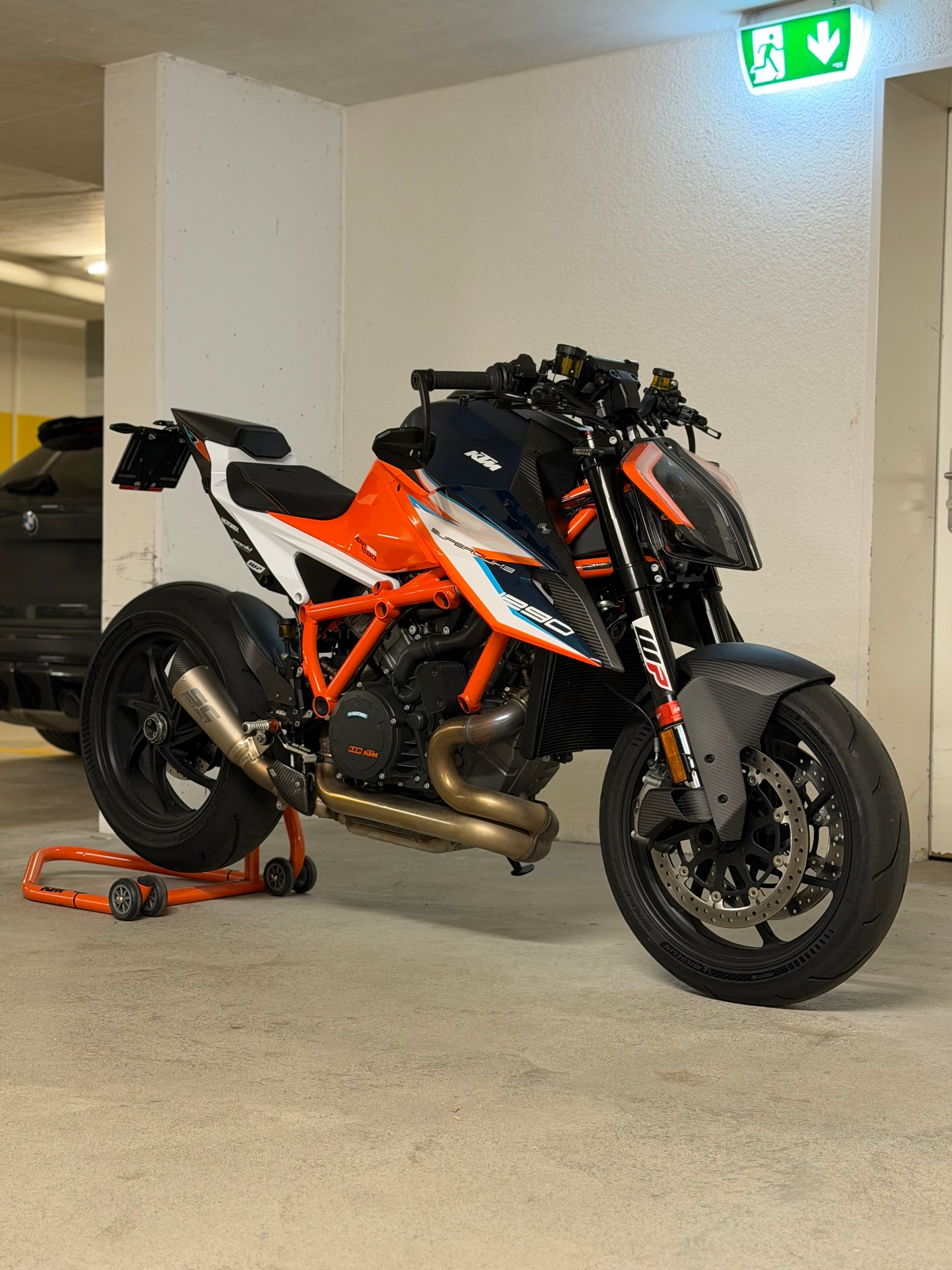 KTM 1290 Super Duke RR-image-1