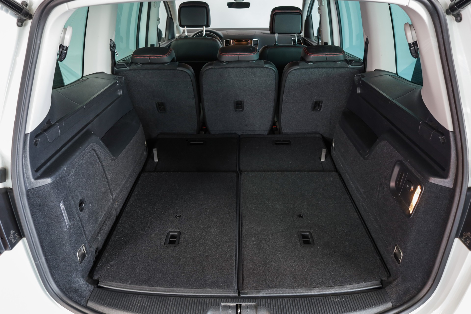 SEAT Alhambra 1.4 TSI FR Line DSG-image-22