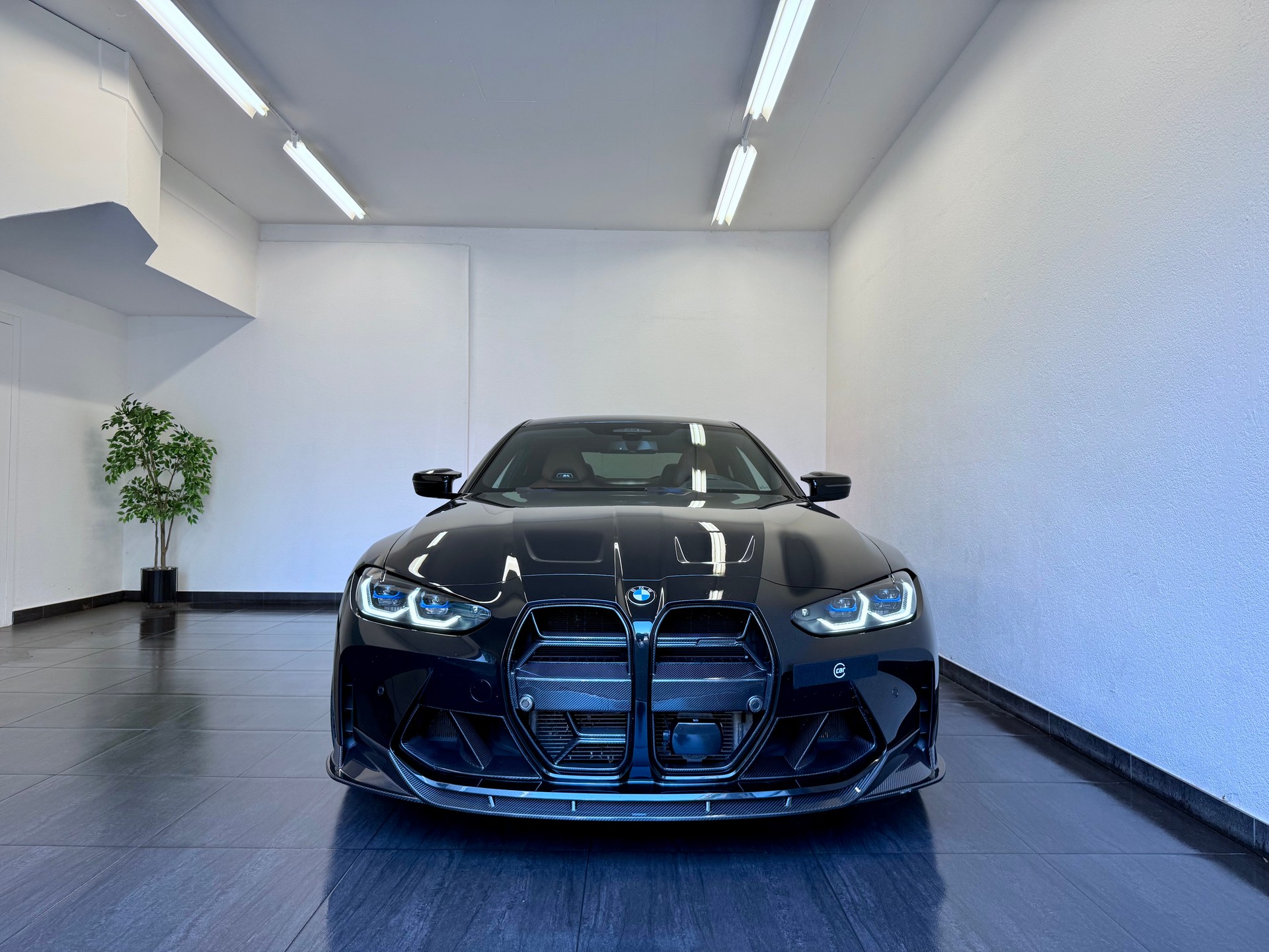 BMW M4 Coupé Competition M xDrive-image-5