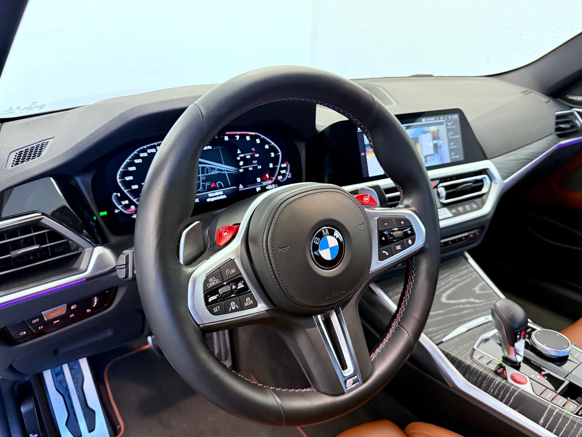 BMW M4 Coupé Competition M xDrive-image-14