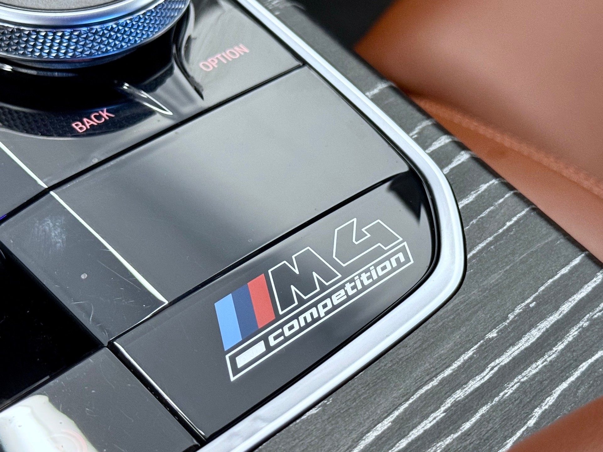 BMW M4 Coupé Competition M xDrive-image-27