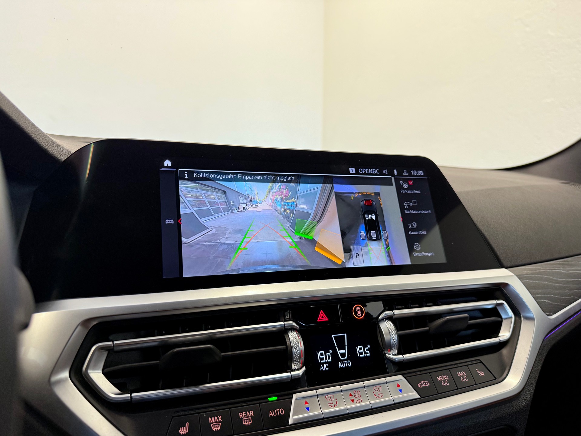 BMW M4 Coupé Competition M xDrive-image-18