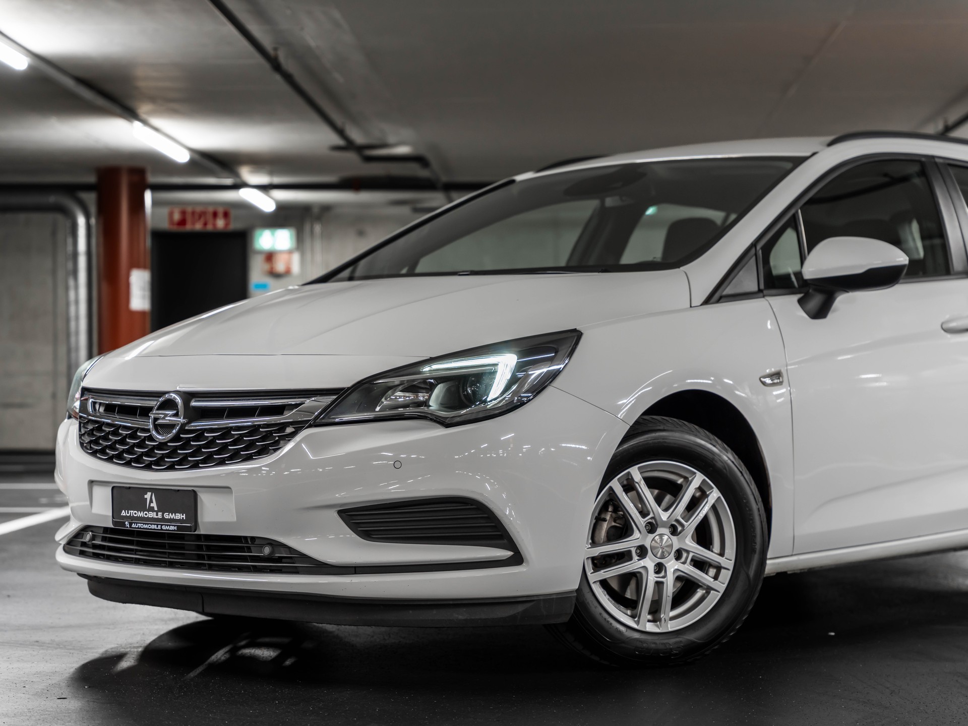 OPEL Astra Sports Tourer 1.6 CDTi ecoF Enjoy-showroom-element-1
