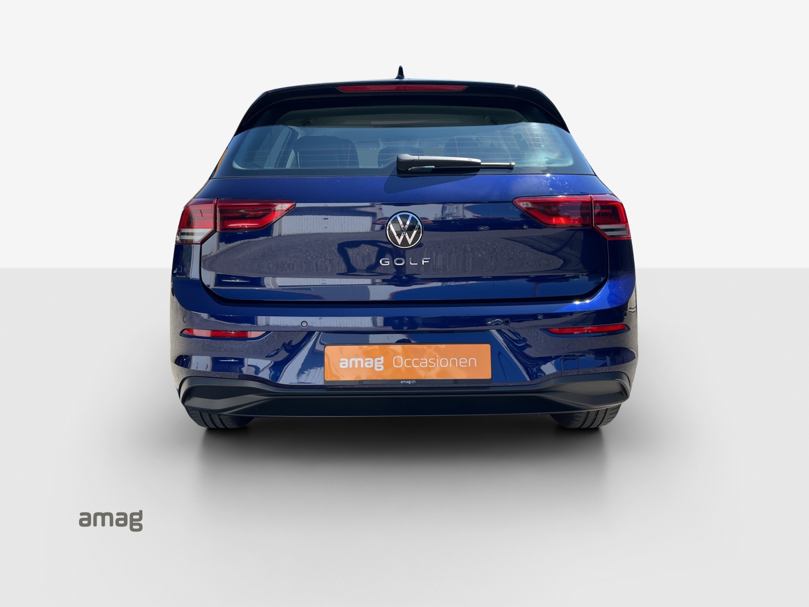 VW Golf 1.5 TSI ACT Life-showroom-element-3