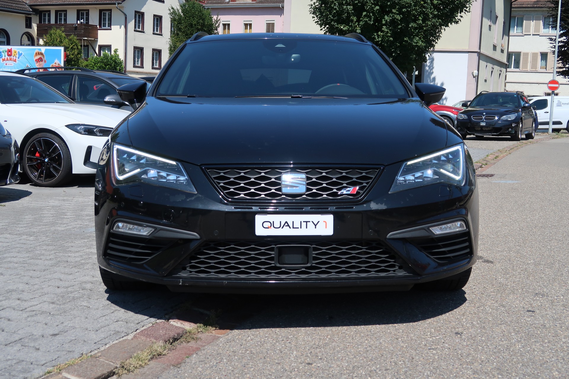 SEAT Leon ST 2.0 TSI Cupra 300 4 Drive DSG-showroom-element-1