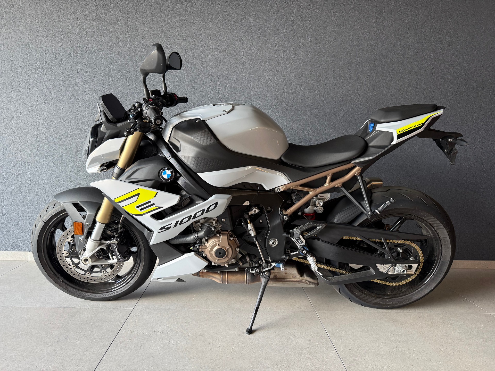 BMW S 1000 R-image-0