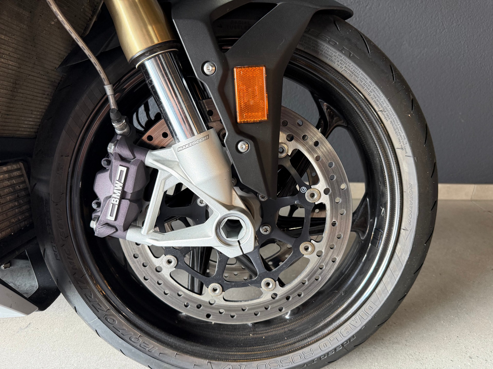 BMW S 1000 R-image-9