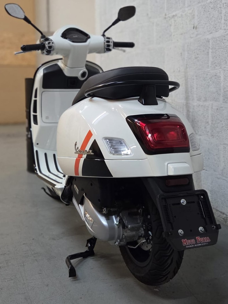 PIAGGIO Vespa GTS 125 Super Sport RST Euro 5+-image-5