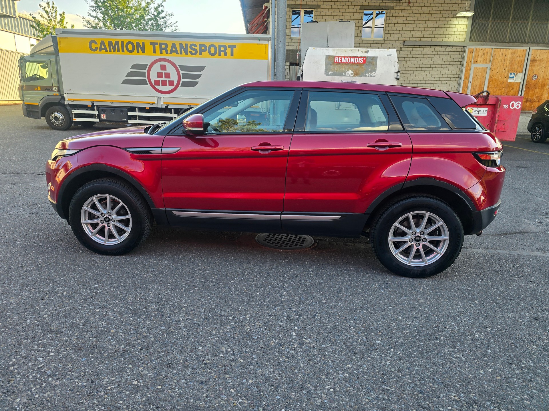 LAND ROVER Range Rover Evoque 2.2 TD4 SE-image-8