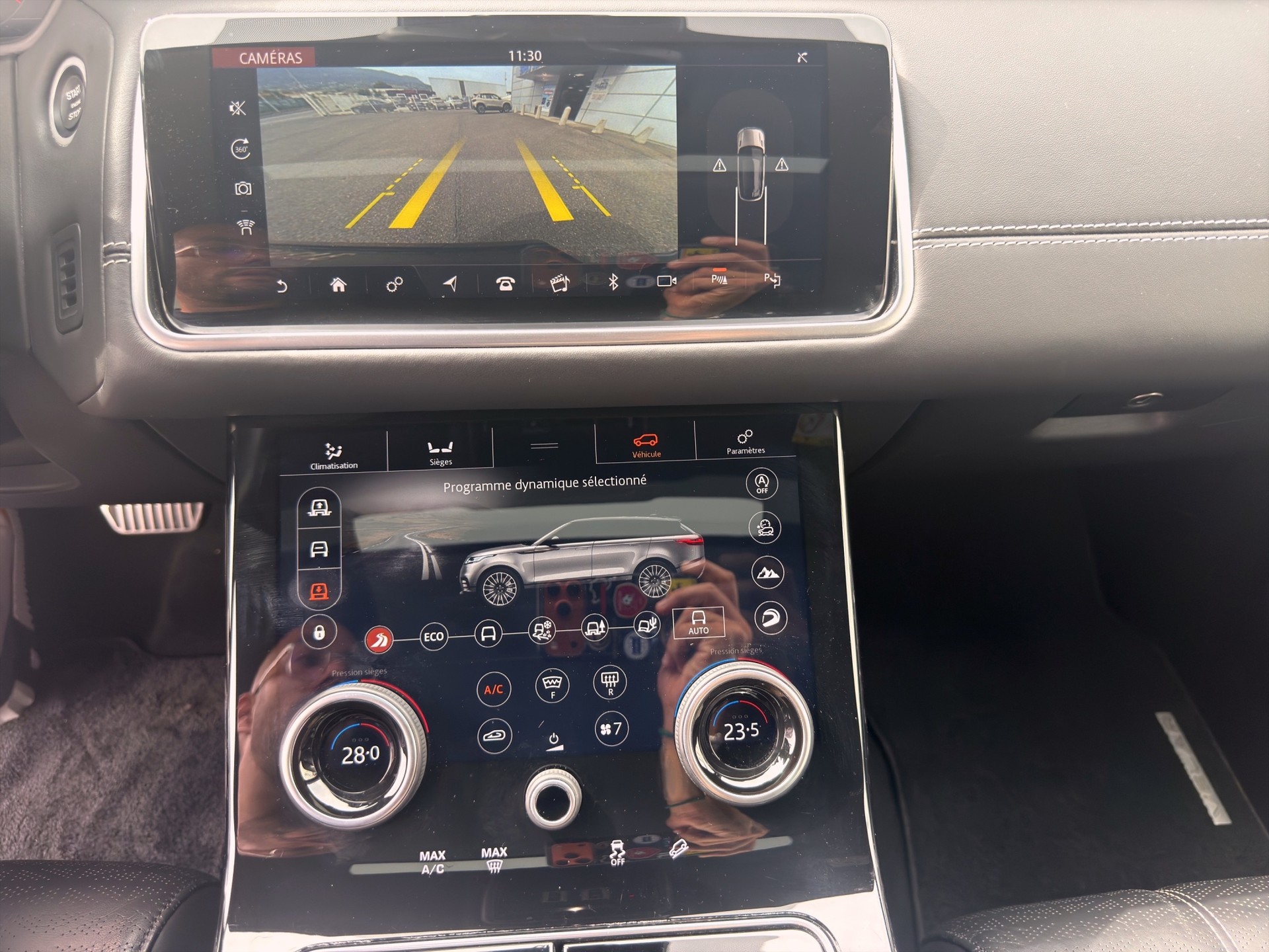 LAND ROVER Range Rover Velar R-Dynamic P 300 HSE Automatic-image-22