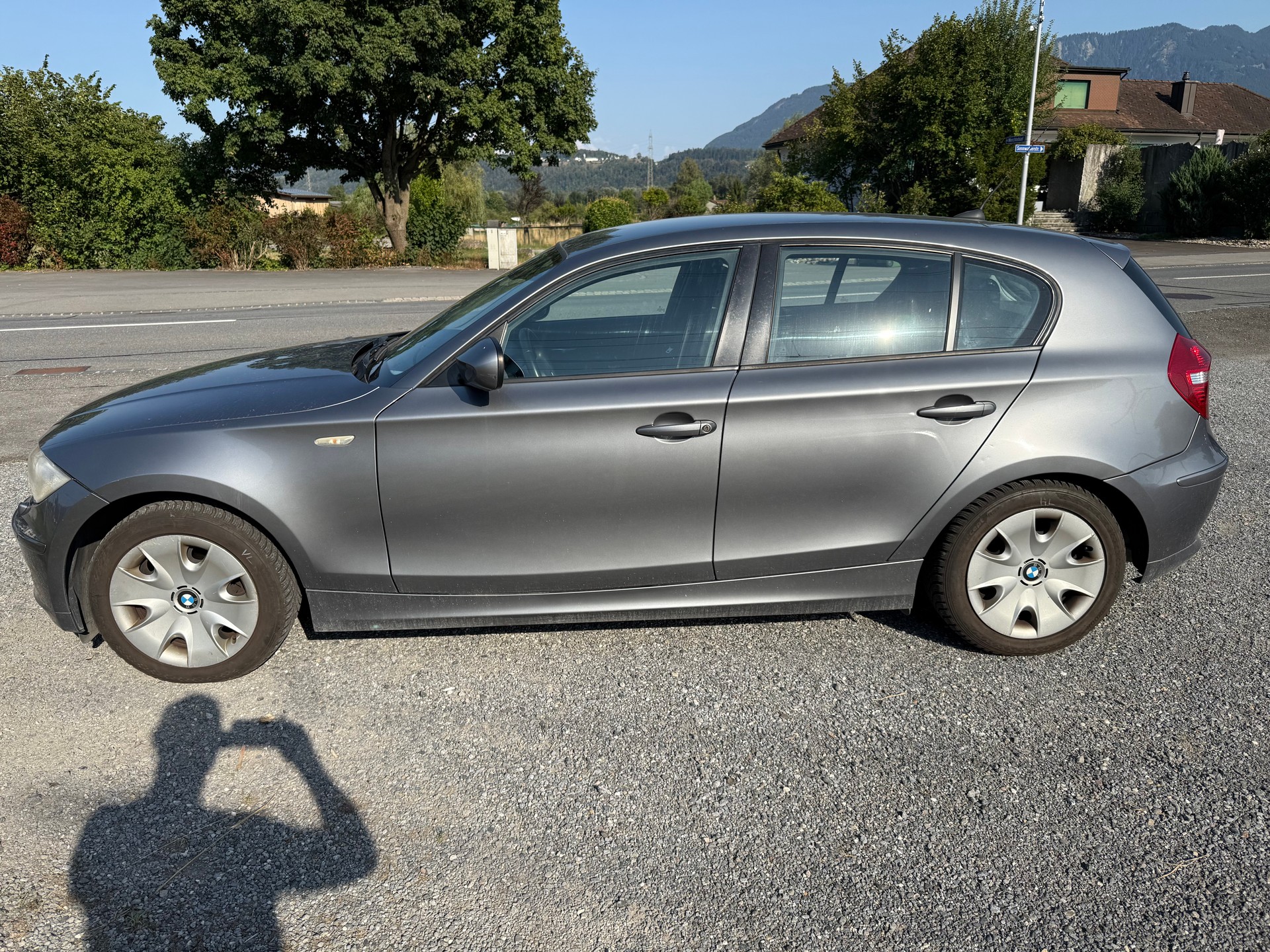 BMW 116i-image-1
