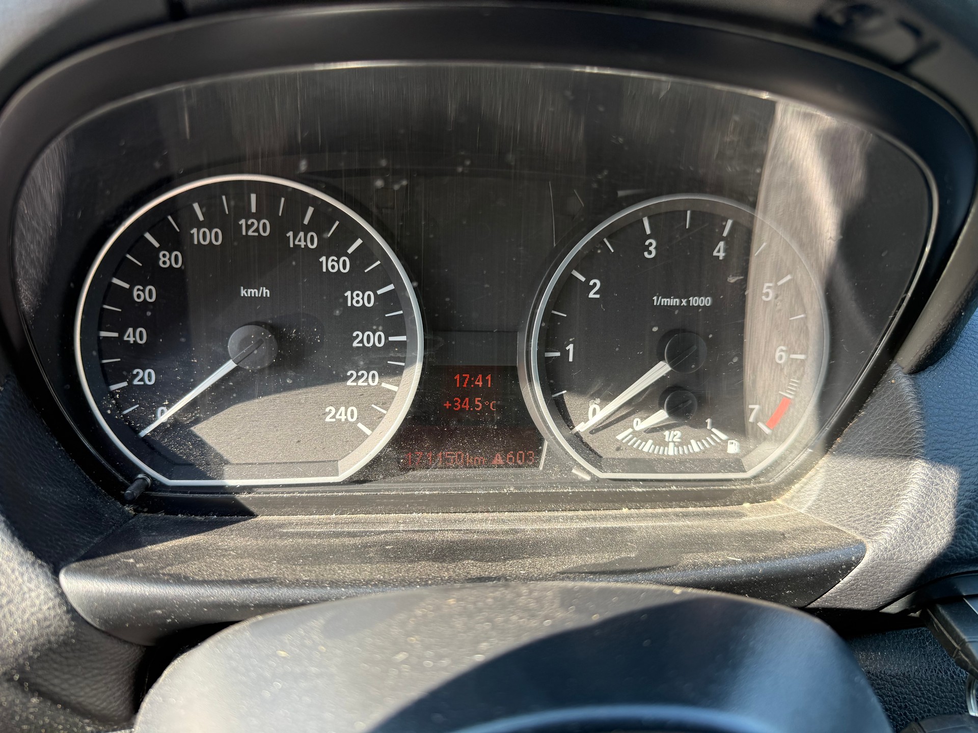 BMW 116i-image-7