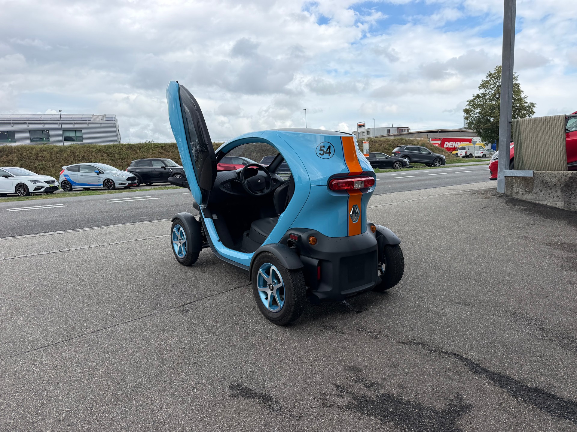 RENAULT Twizy Z.E. Life inkl. Batterie +++AB MFK+++-showroom-element-2