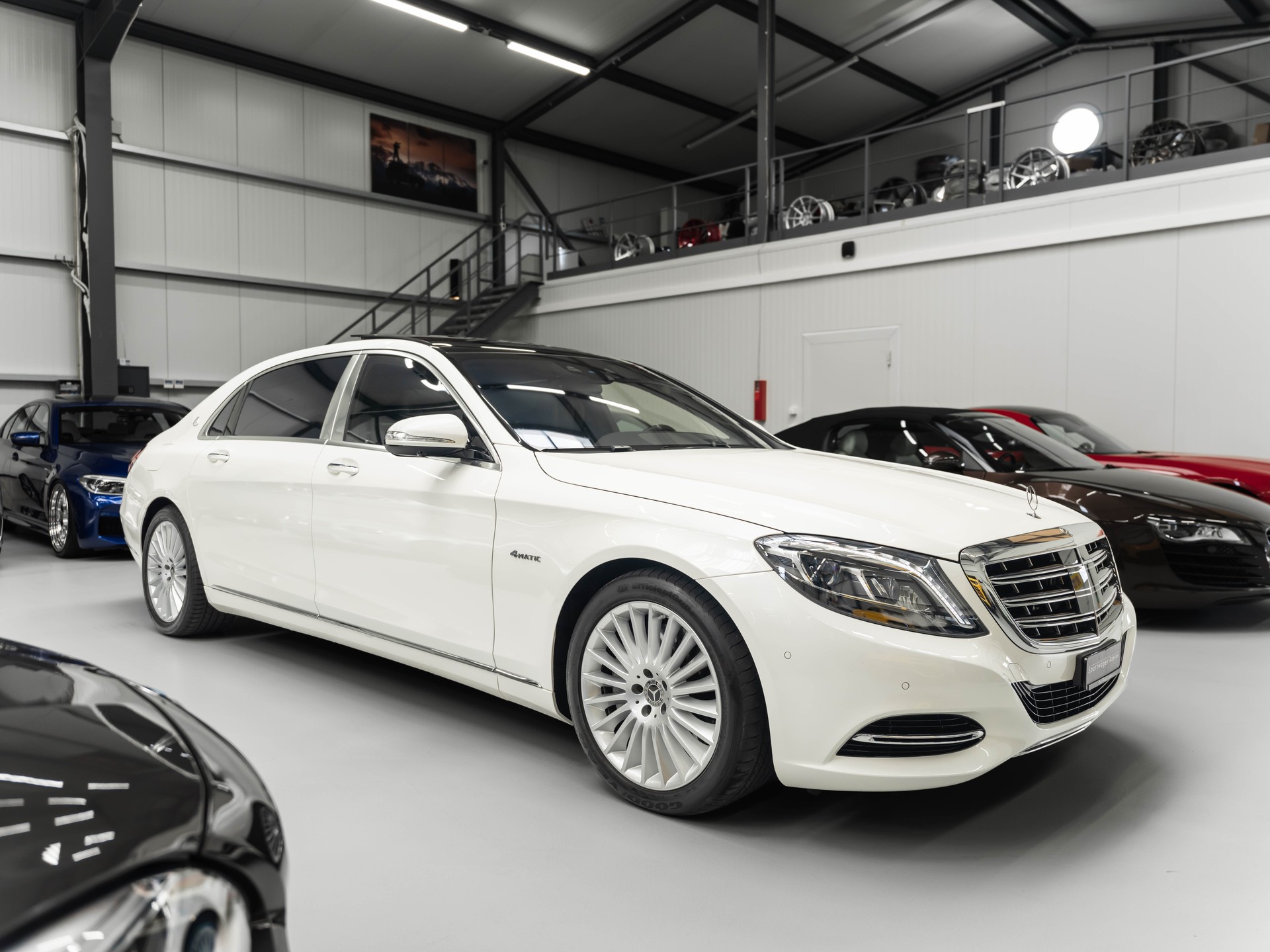 MERCEDES-BENZ S 500 Maybach 4Matic 9G-Tronic-image-4