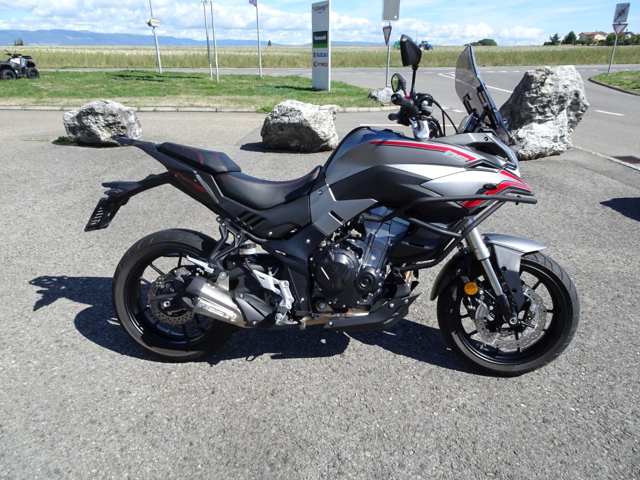 VOGE 500 DS-image-1