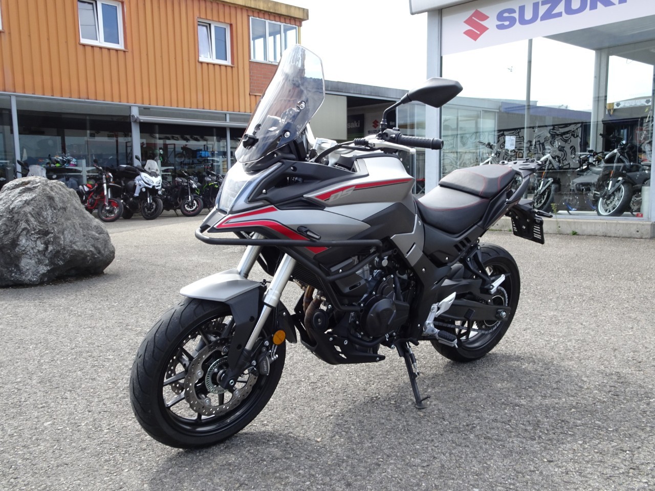 VOGE 500 DS-image-3