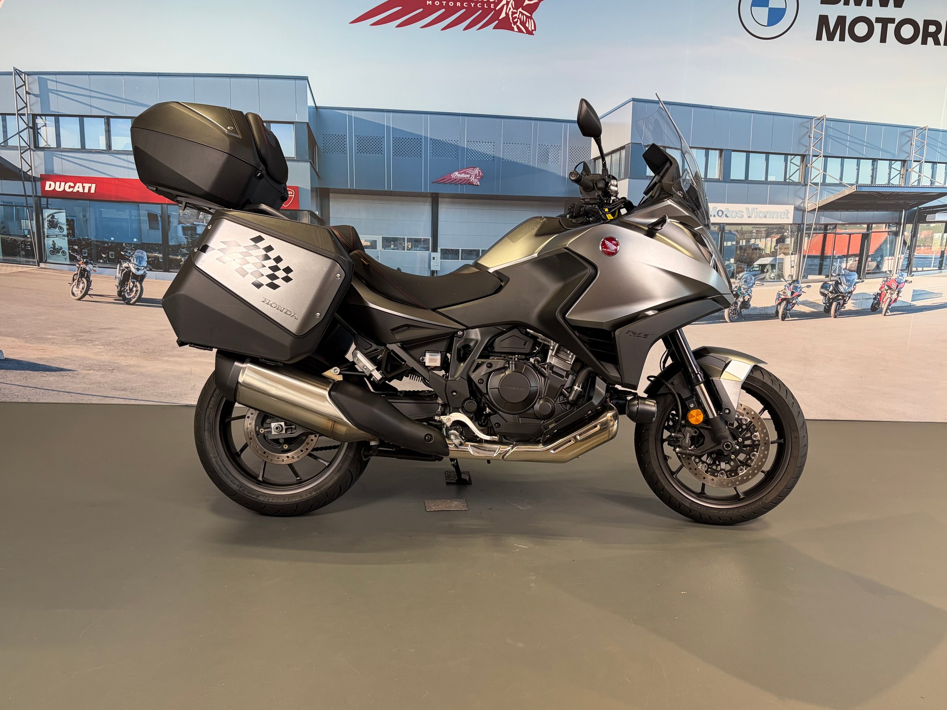 HONDA NT 1100-image-5