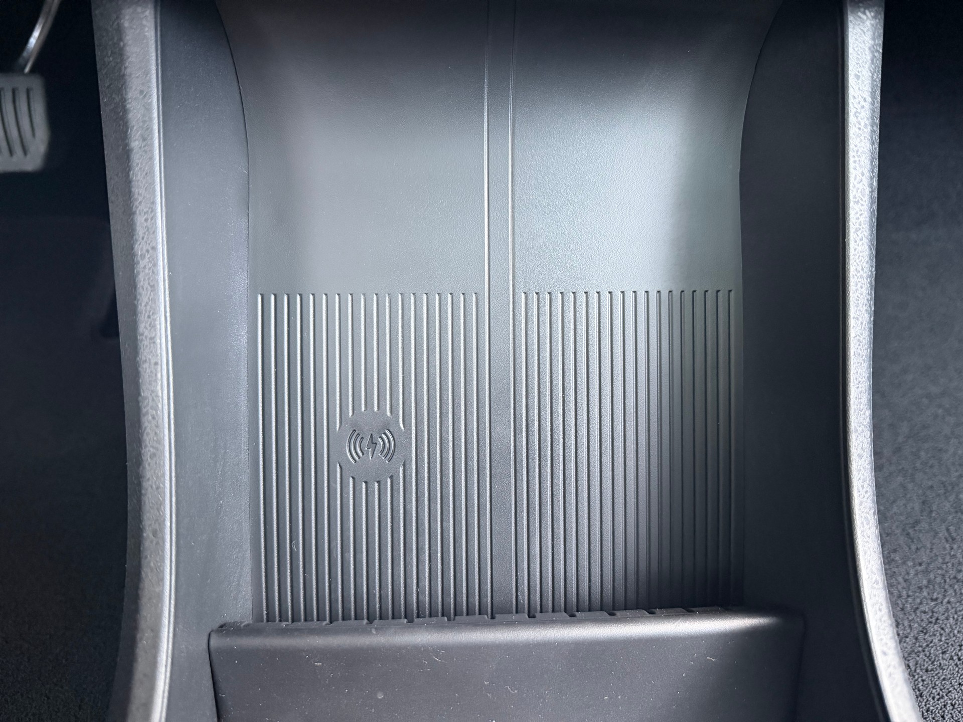 VOLVO EX30 E60 69kWh Twin Ultra-image-12