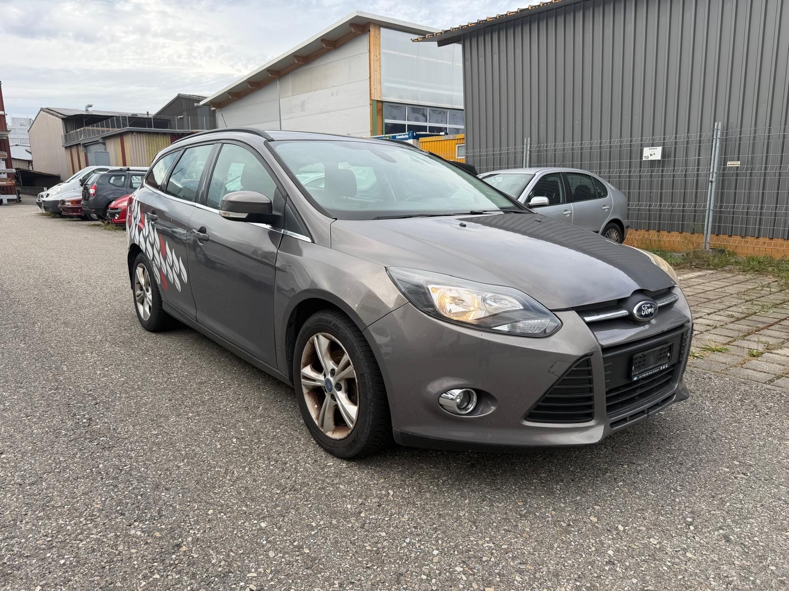 FORD Focus 1.6i VCT Titanium PowerShift