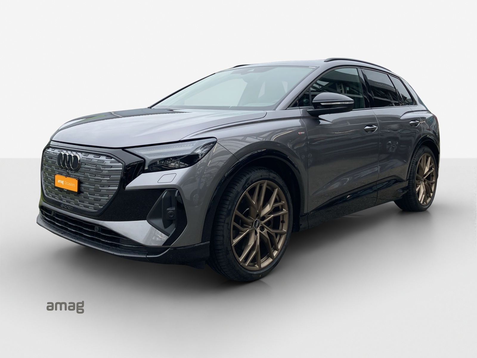 AUDI Q4 e-tron 50 quattro