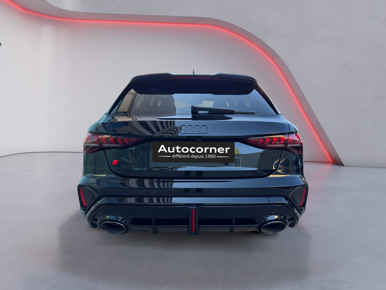 AUDI RS3 Sportback 2.5 TSI quattro S-tronic-showroom-element-3