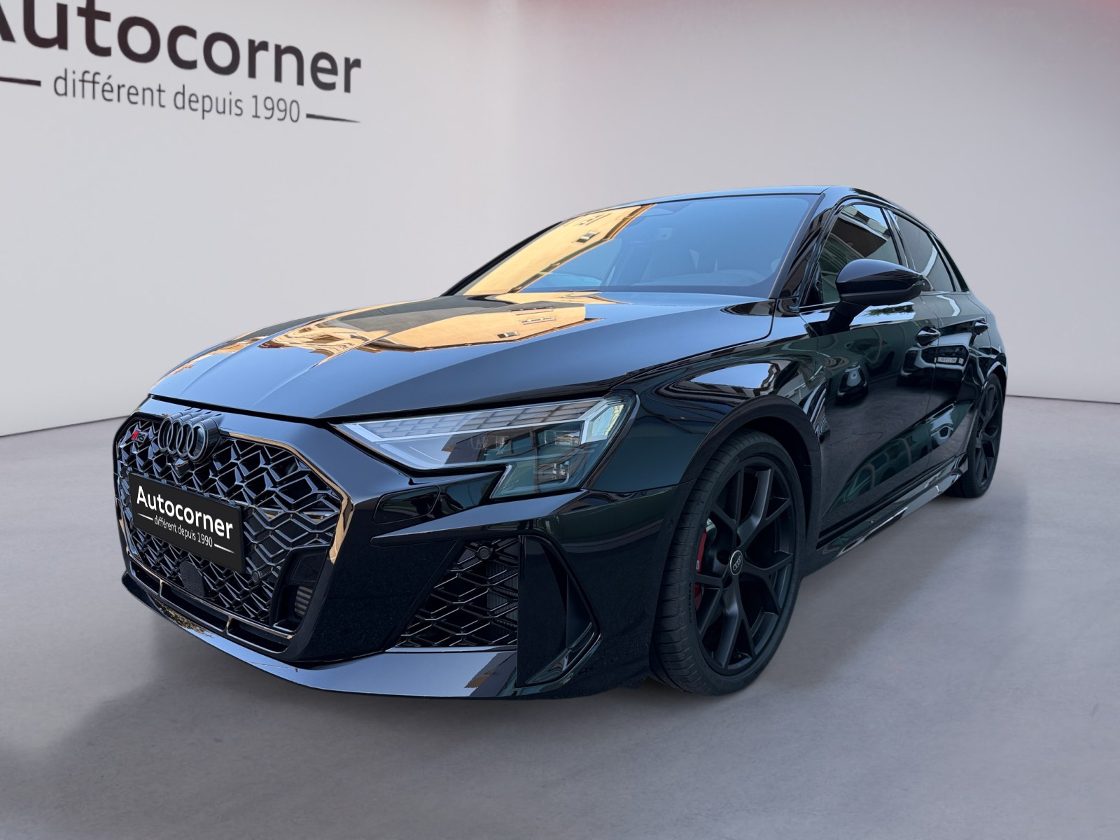 AUDI RS3 Sportback 2.5 TSI quattro S-tronic-showroom-element-1