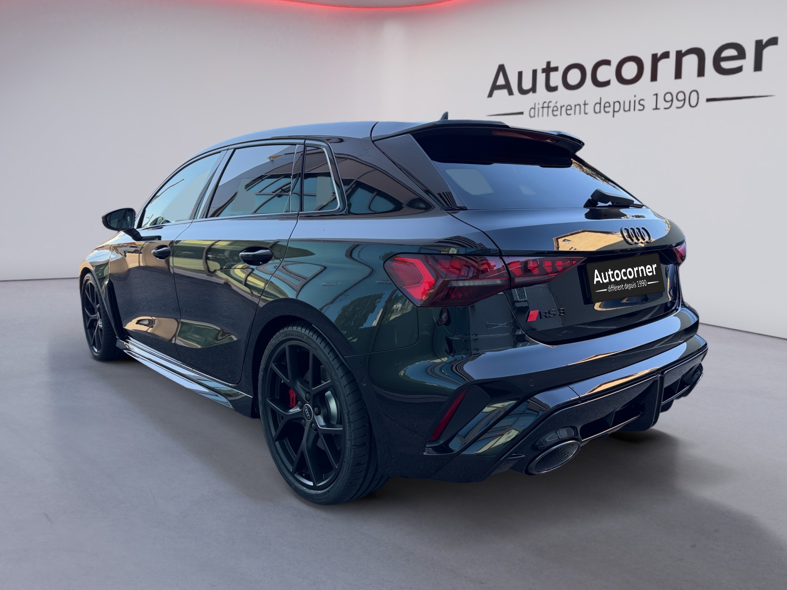 AUDI RS3 Sportback 2.5 TSI quattro S-tronic-showroom-element-2