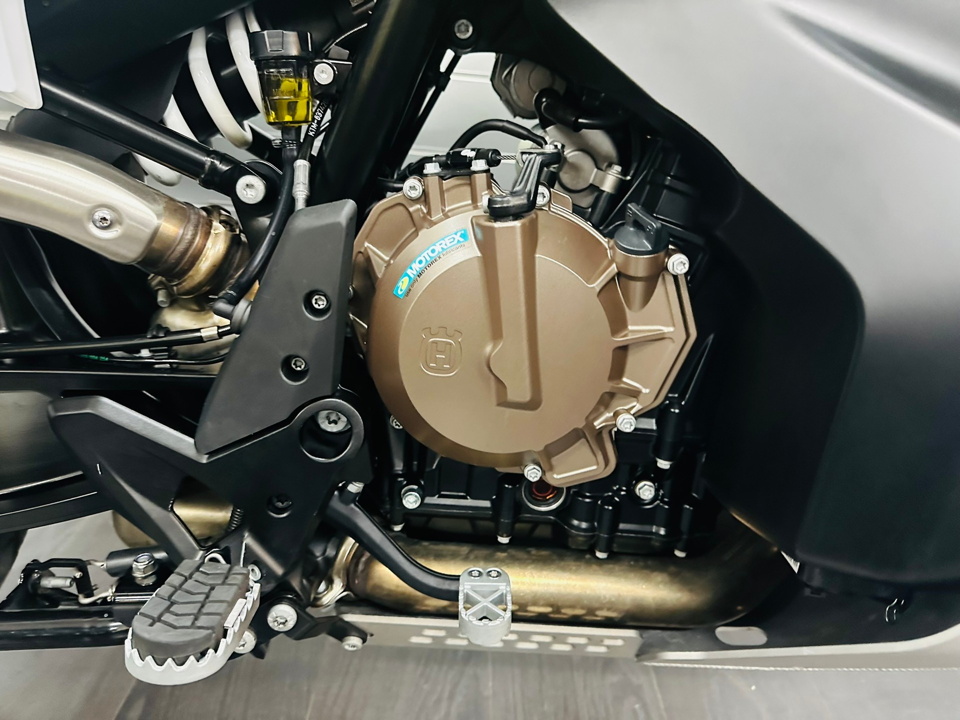 HUSQVARNA Norden 901-image-7