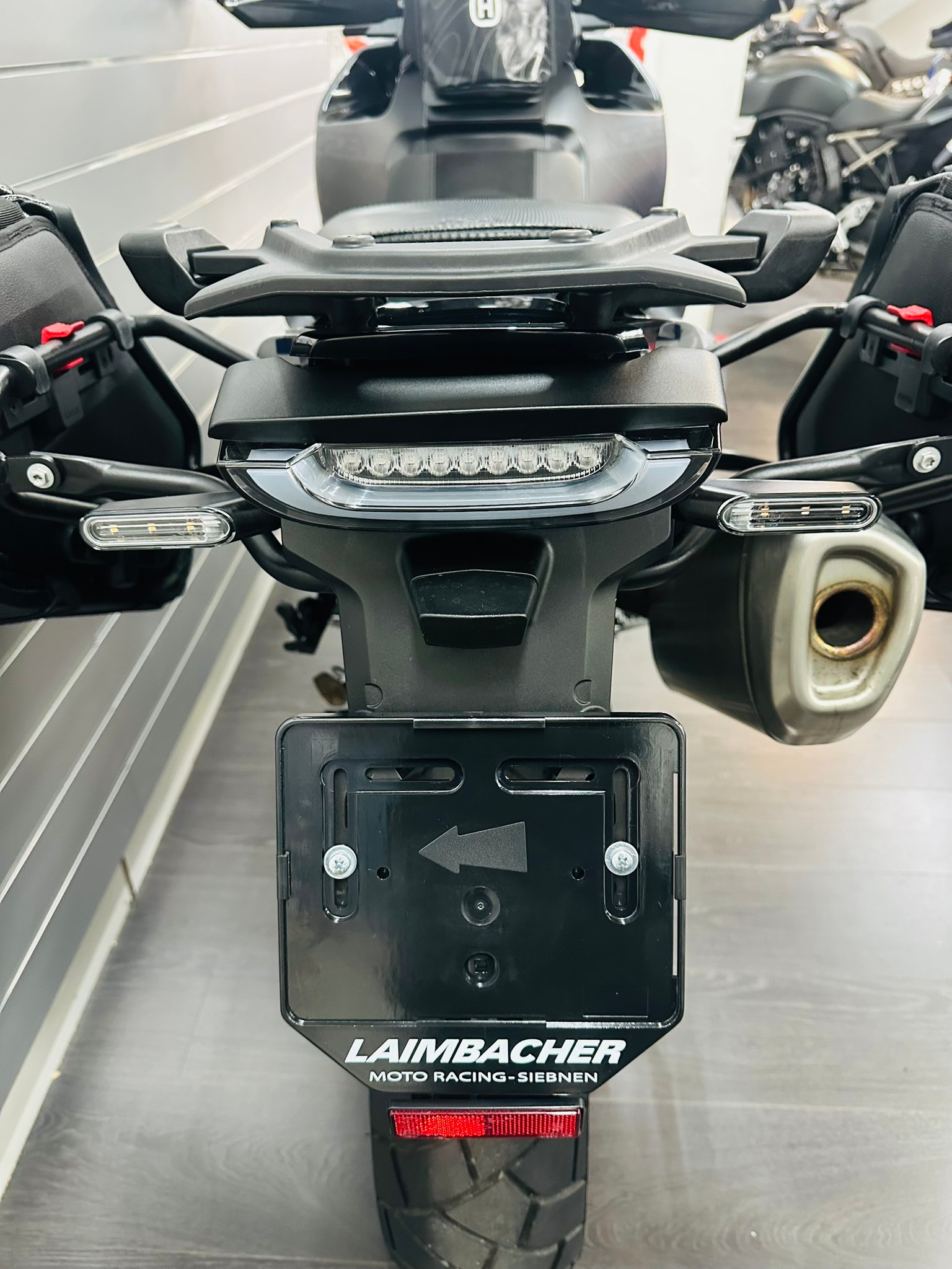HUSQVARNA Norden 901-image-6