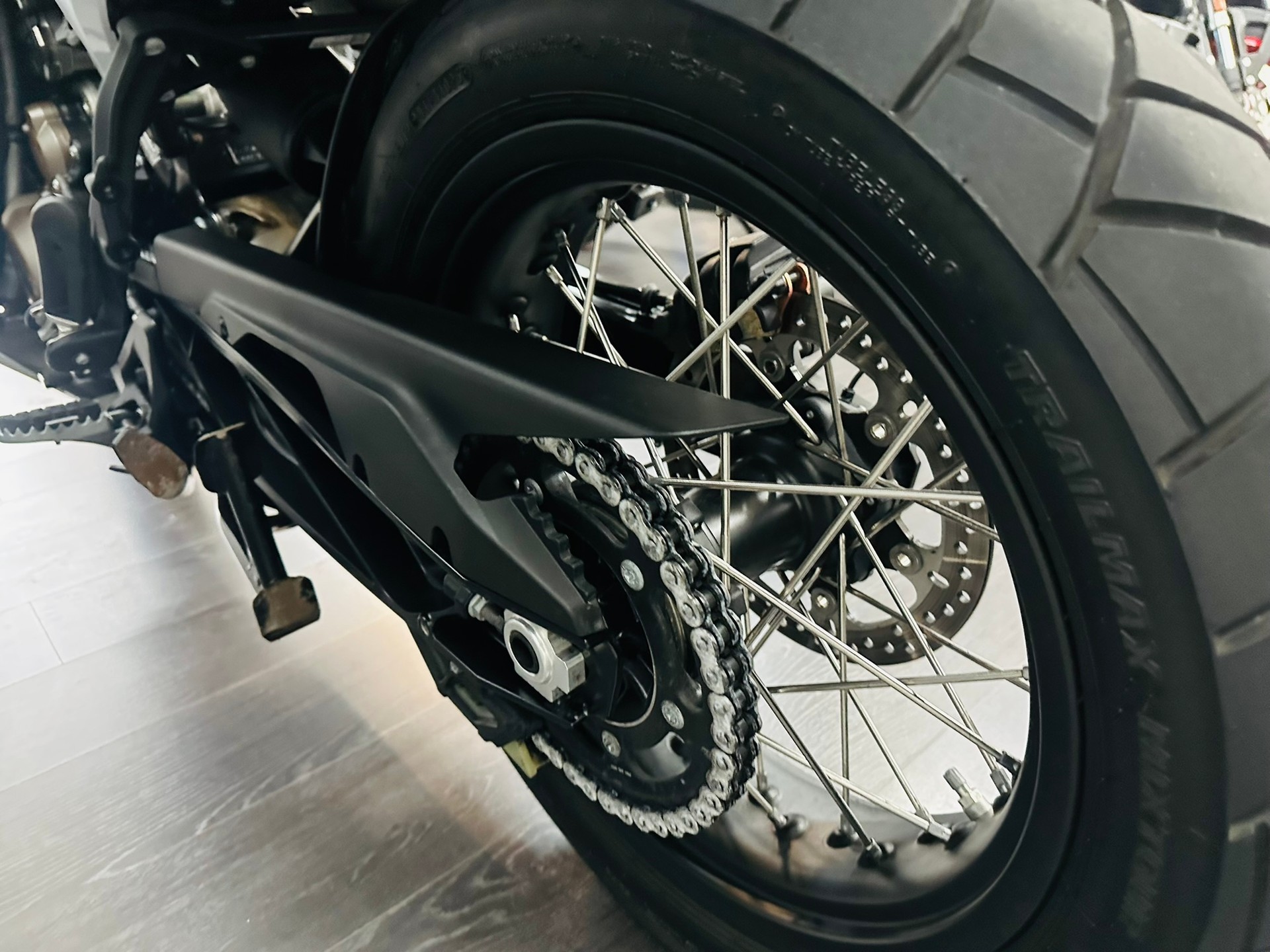 HUSQVARNA Norden 901-image-10