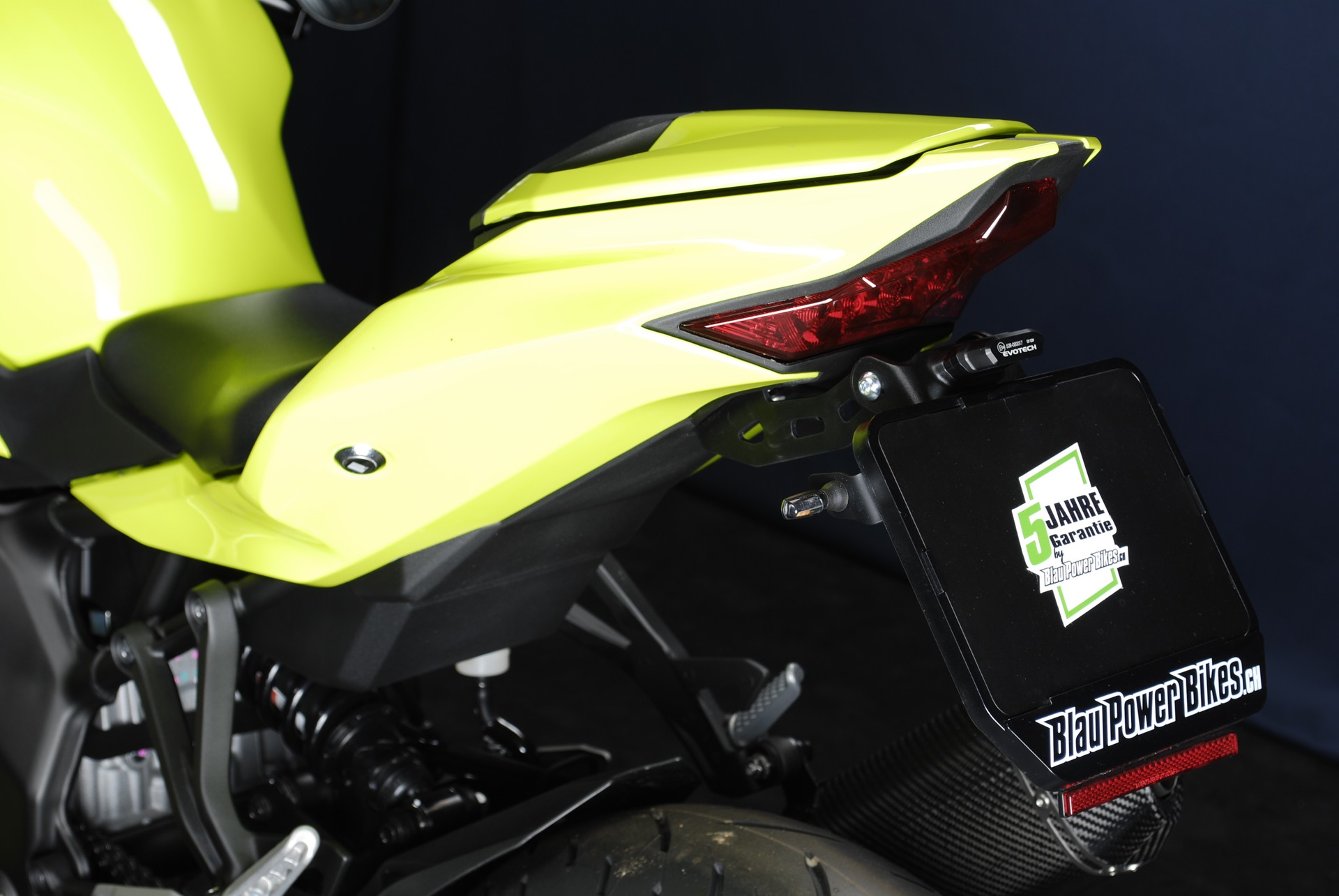 KAWASAKI NINJA ZX-4RR (35kW) MY27-image-13