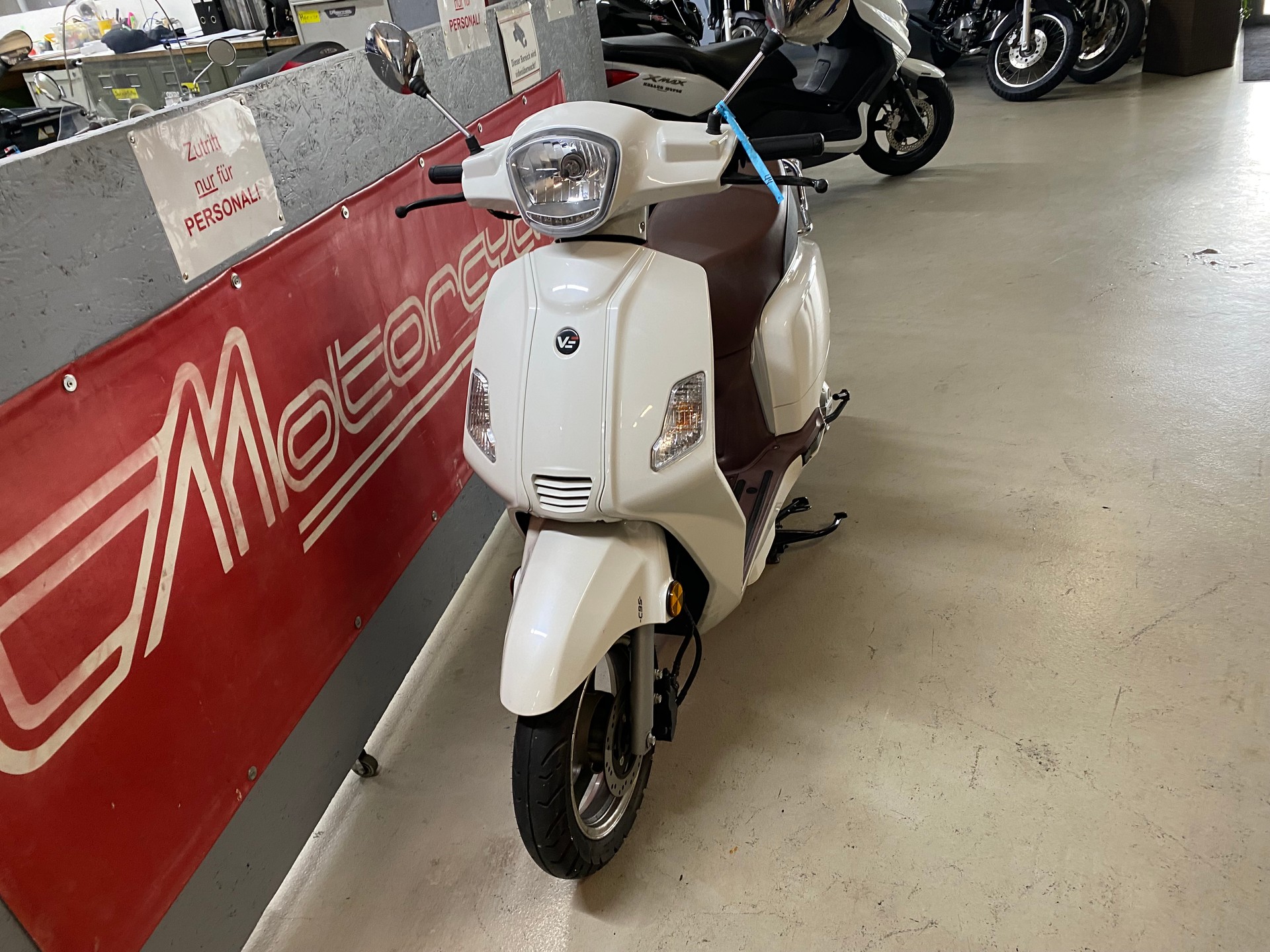 VENGO Zahara 125i-image-2
