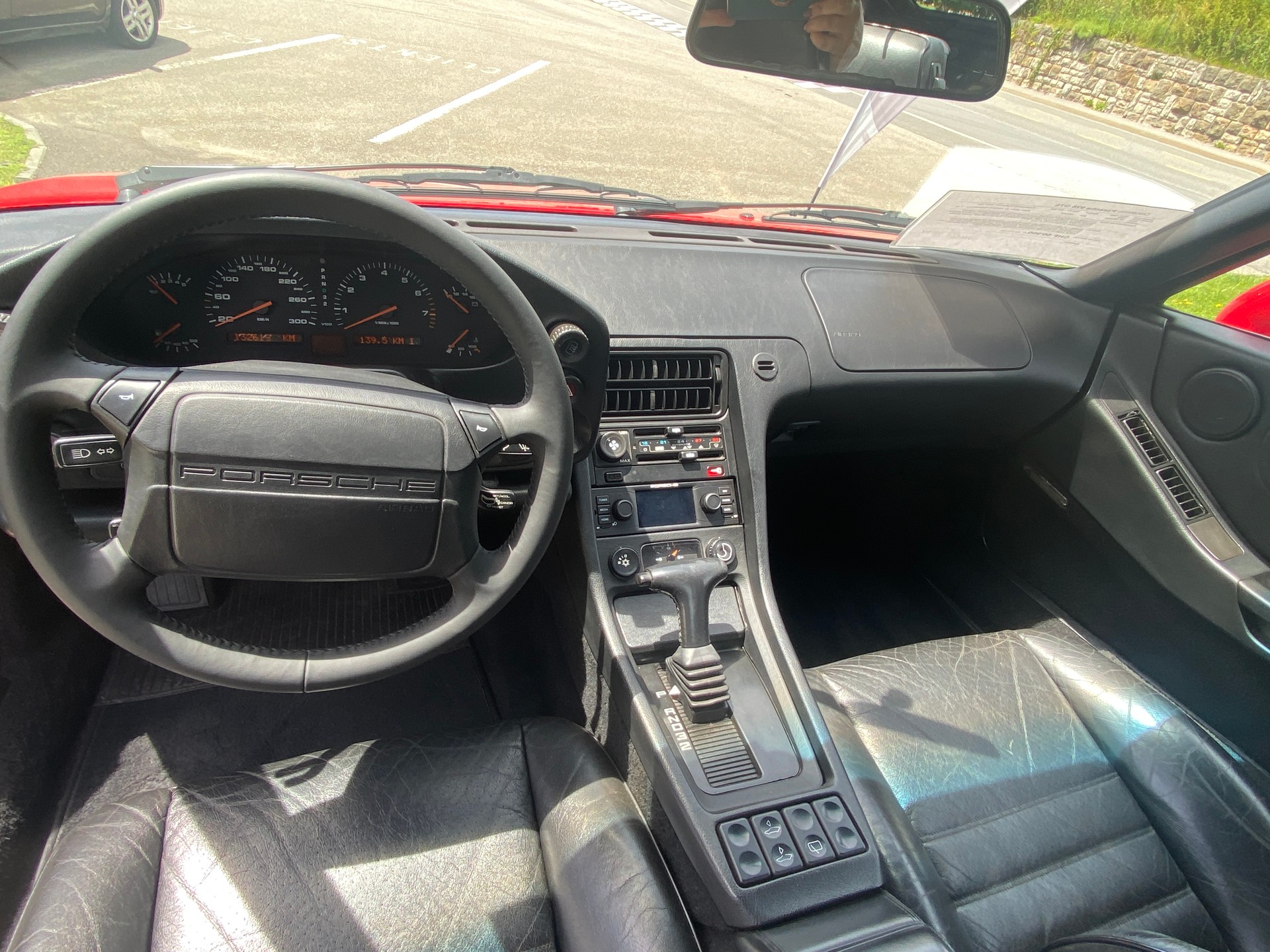 PORSCHE 928 GTS-image-11