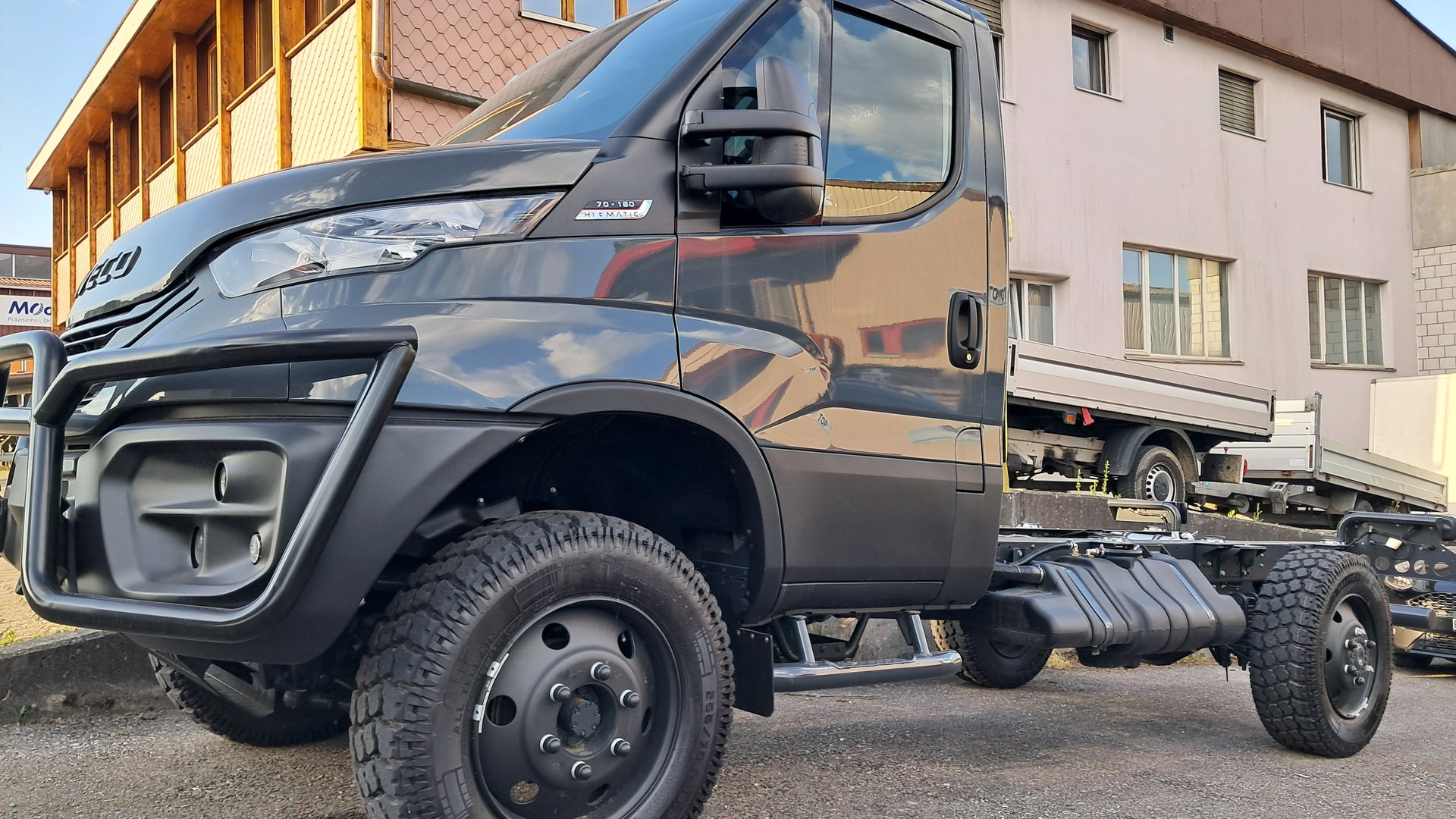 IVECO Daily 4x4 Fahrgestell / Chassis-showroom-element-2