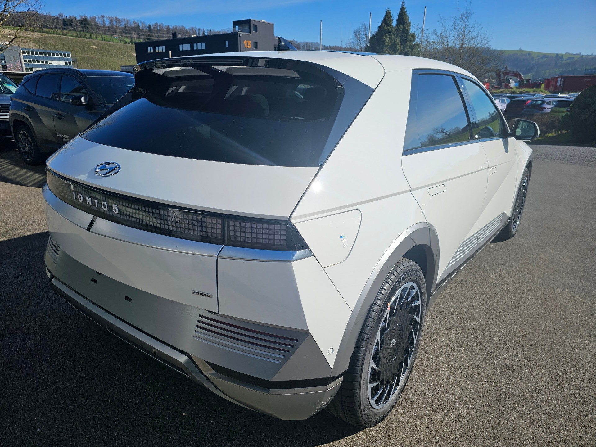 HYUNDAI Ioniq 5 77kWh Vertex 4WD-image-7