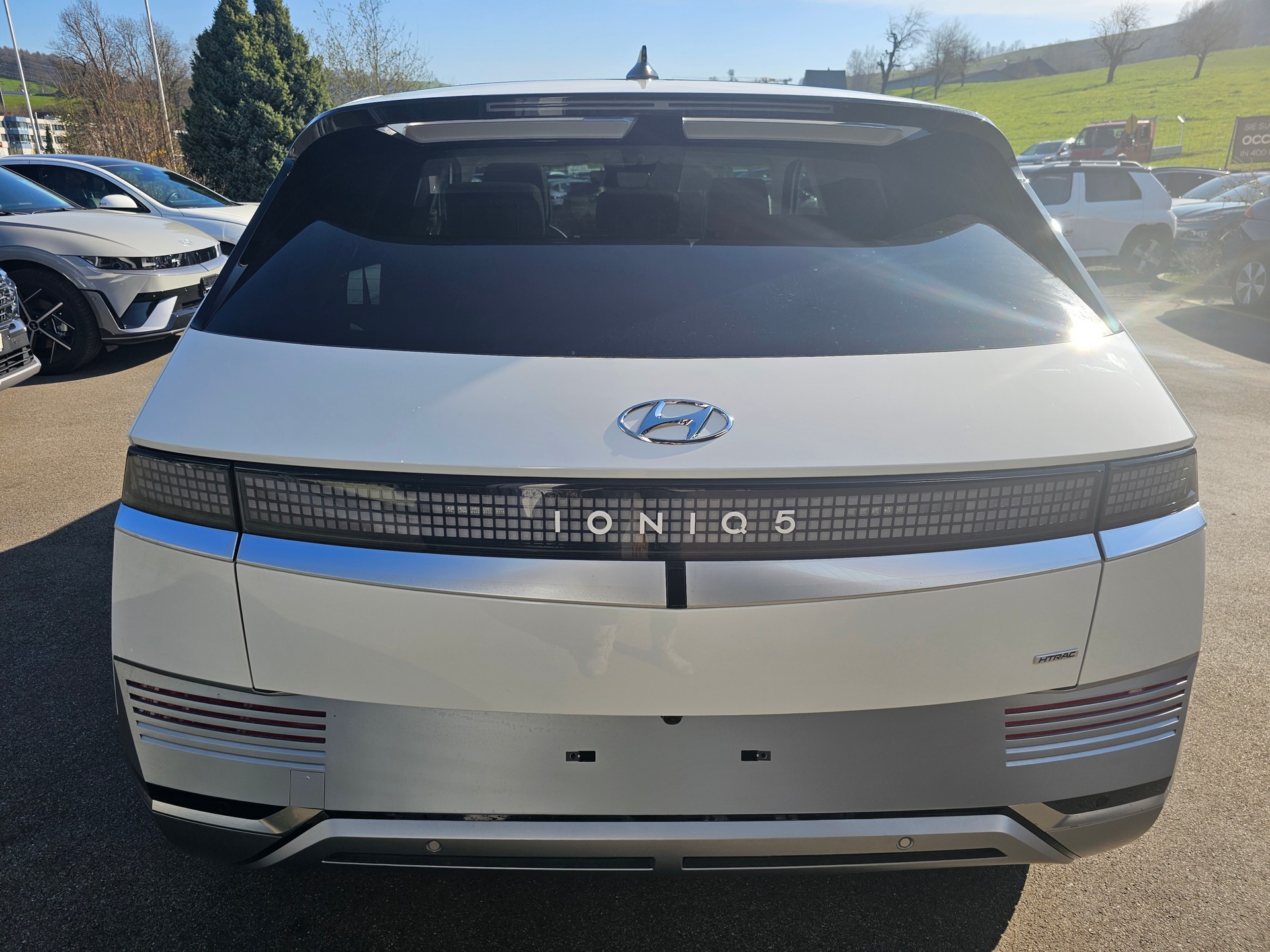 HYUNDAI Ioniq 5 77kWh Vertex 4WD-image-5