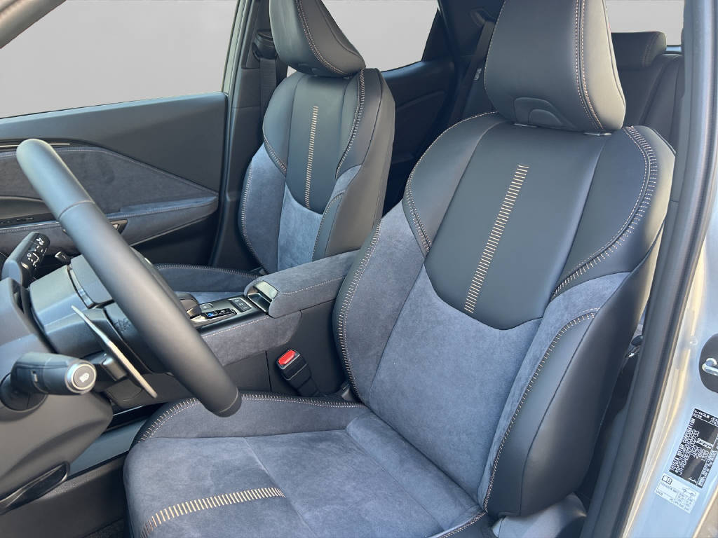 LEXUS LBX 1.5 Hybrid Cool AWD 45980/004-image-7