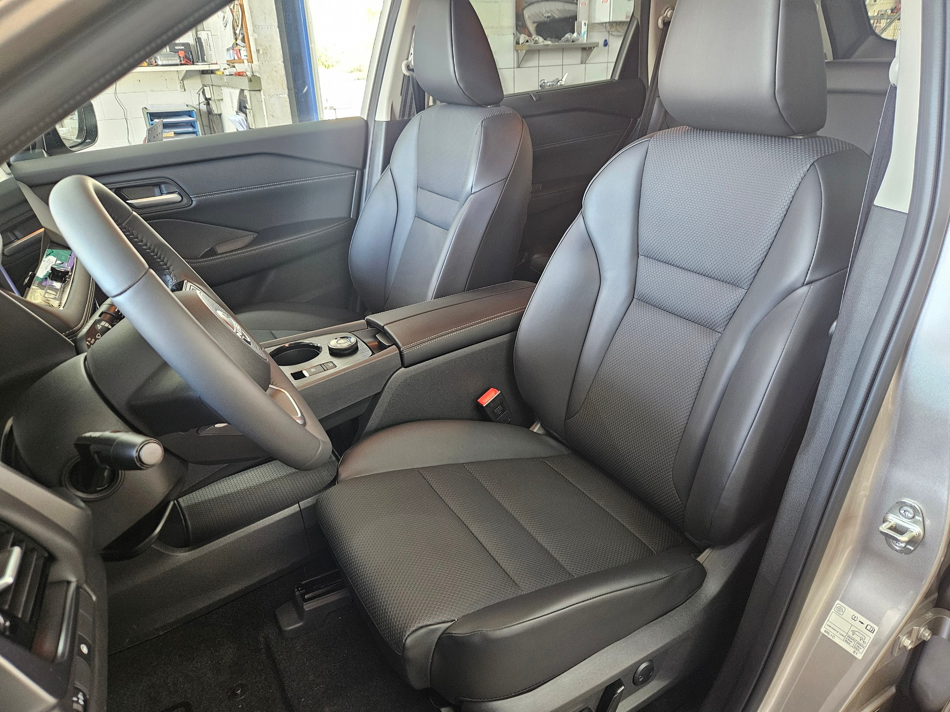 NISSAN X-Trail 1.5 VC-T e-Power 4WD 7 Sitze N-Trek-image-5