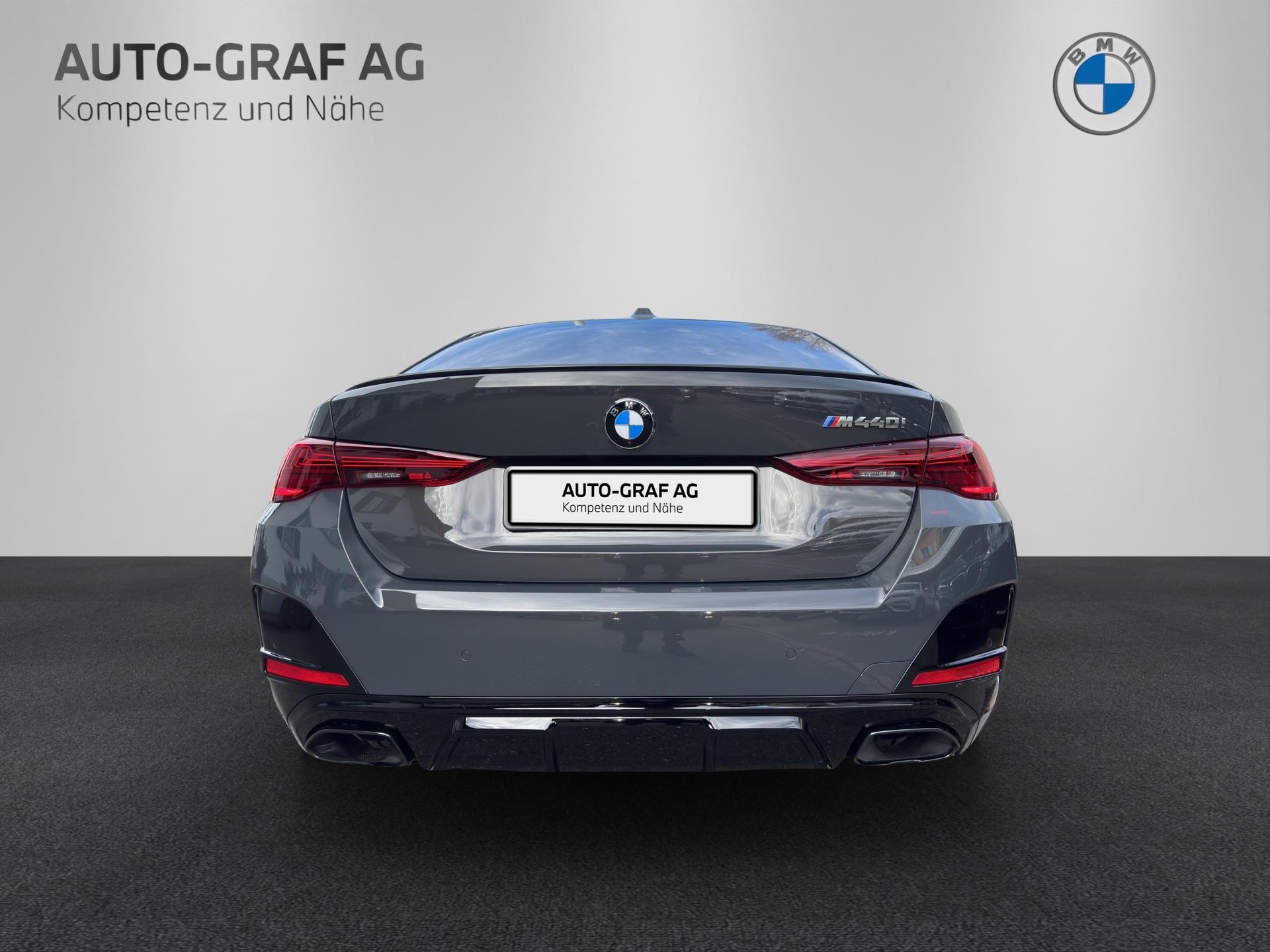 BMW M440i xDrive Gran Coupé-showroom-element-3