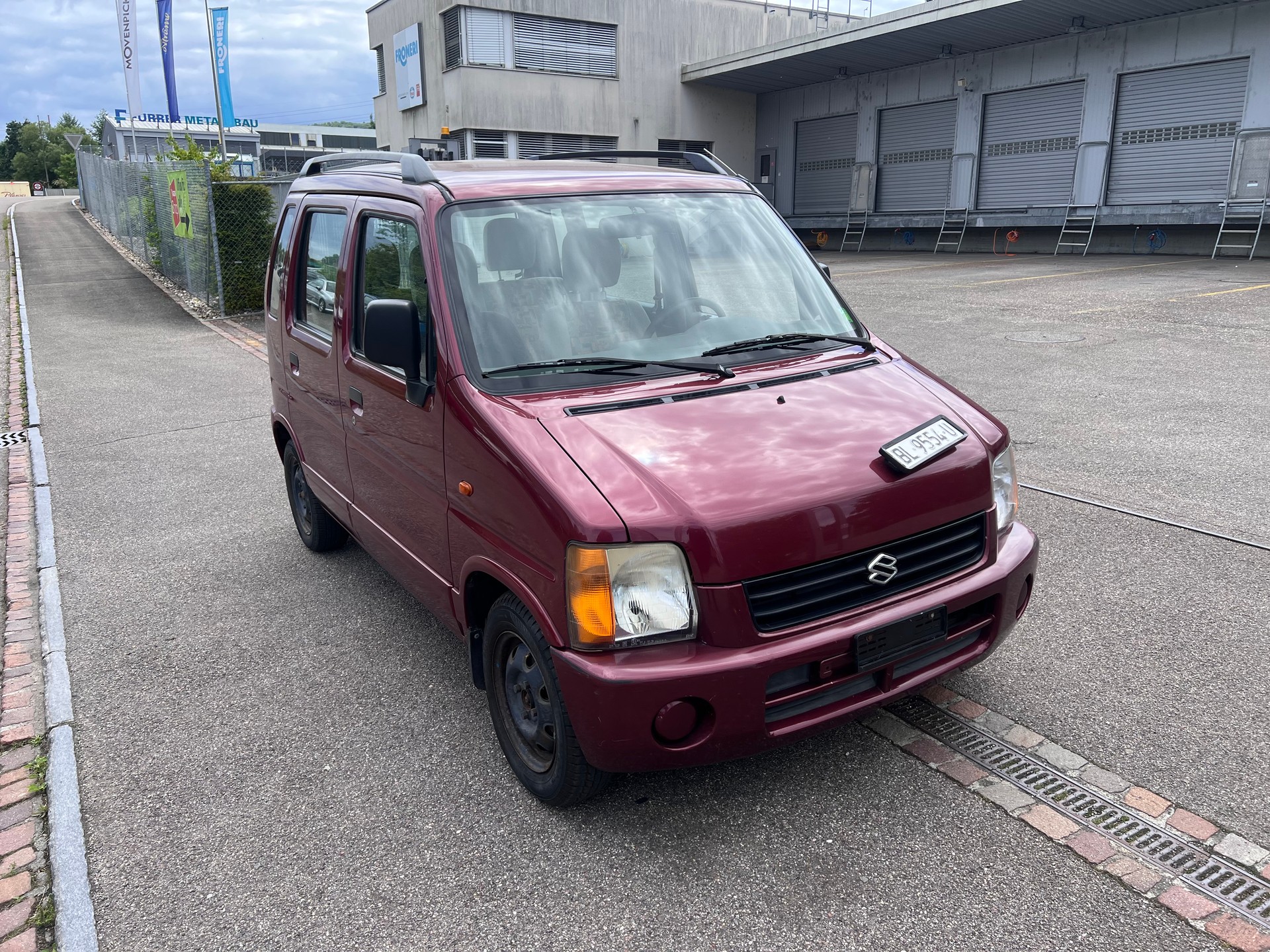SUZUKI Wagon R+ 1.2-image-3