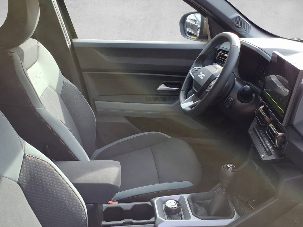 DACIA Duster 1.2 TCe Extreme 4WD-image-8