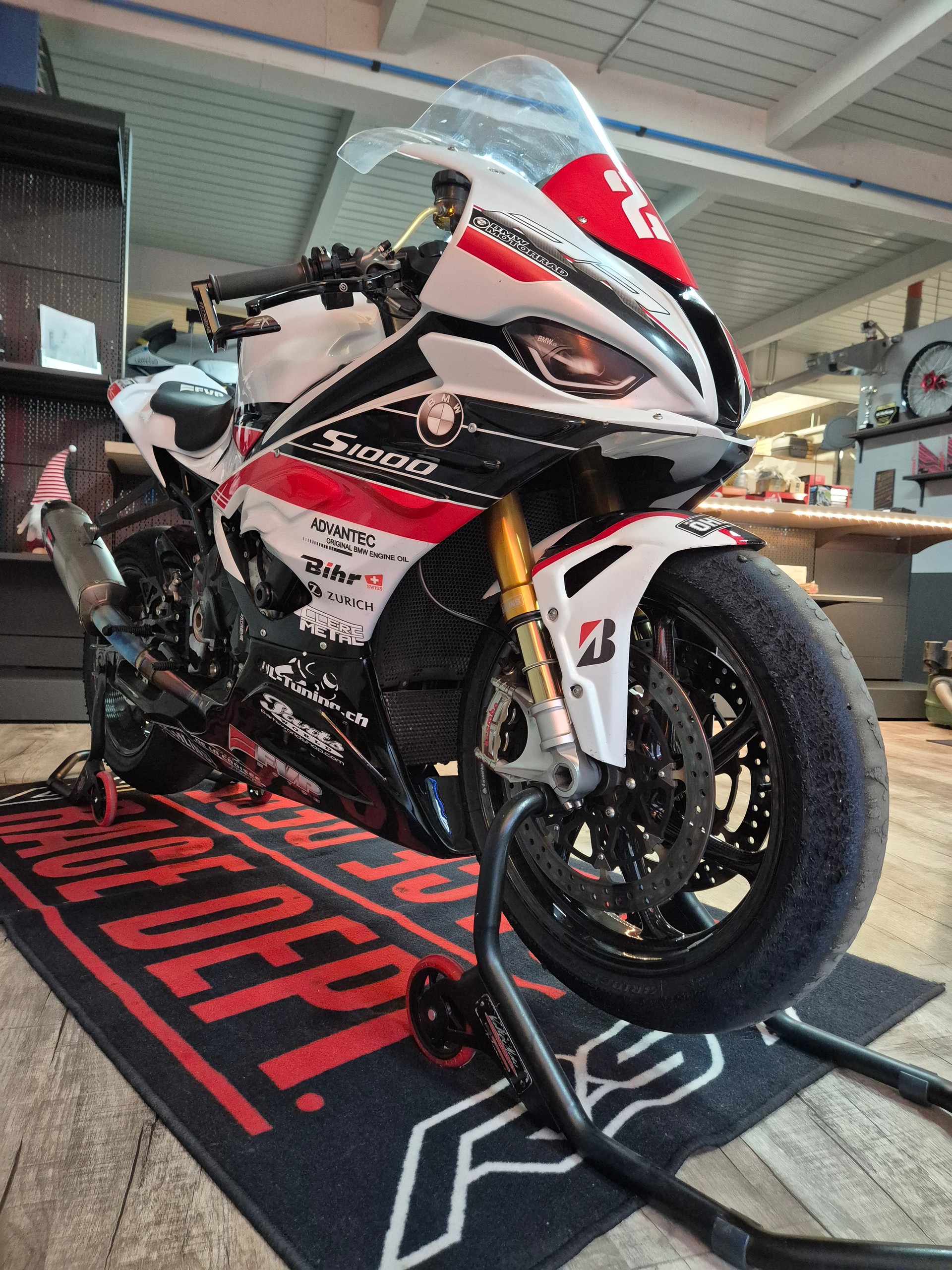 BMW S 1000 RR-image-2
