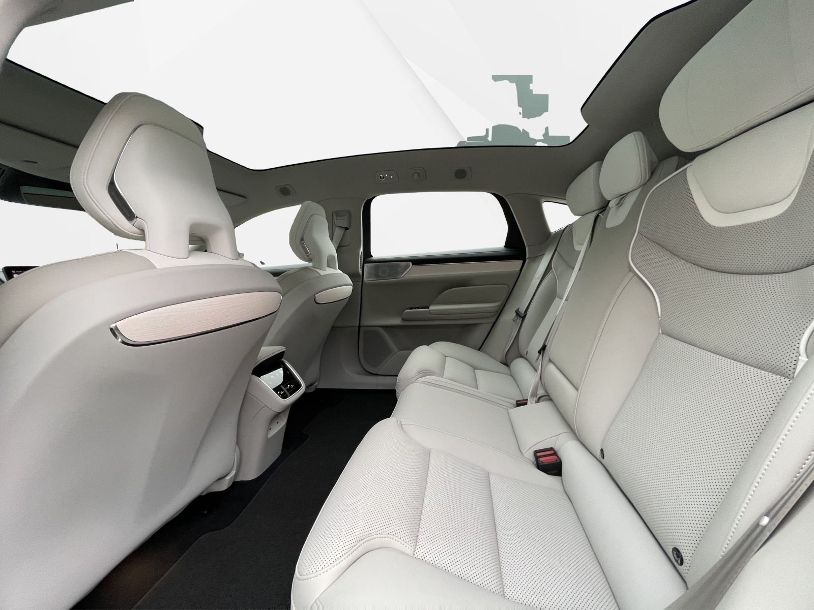 VOLVO ES90 Ultra-image-13