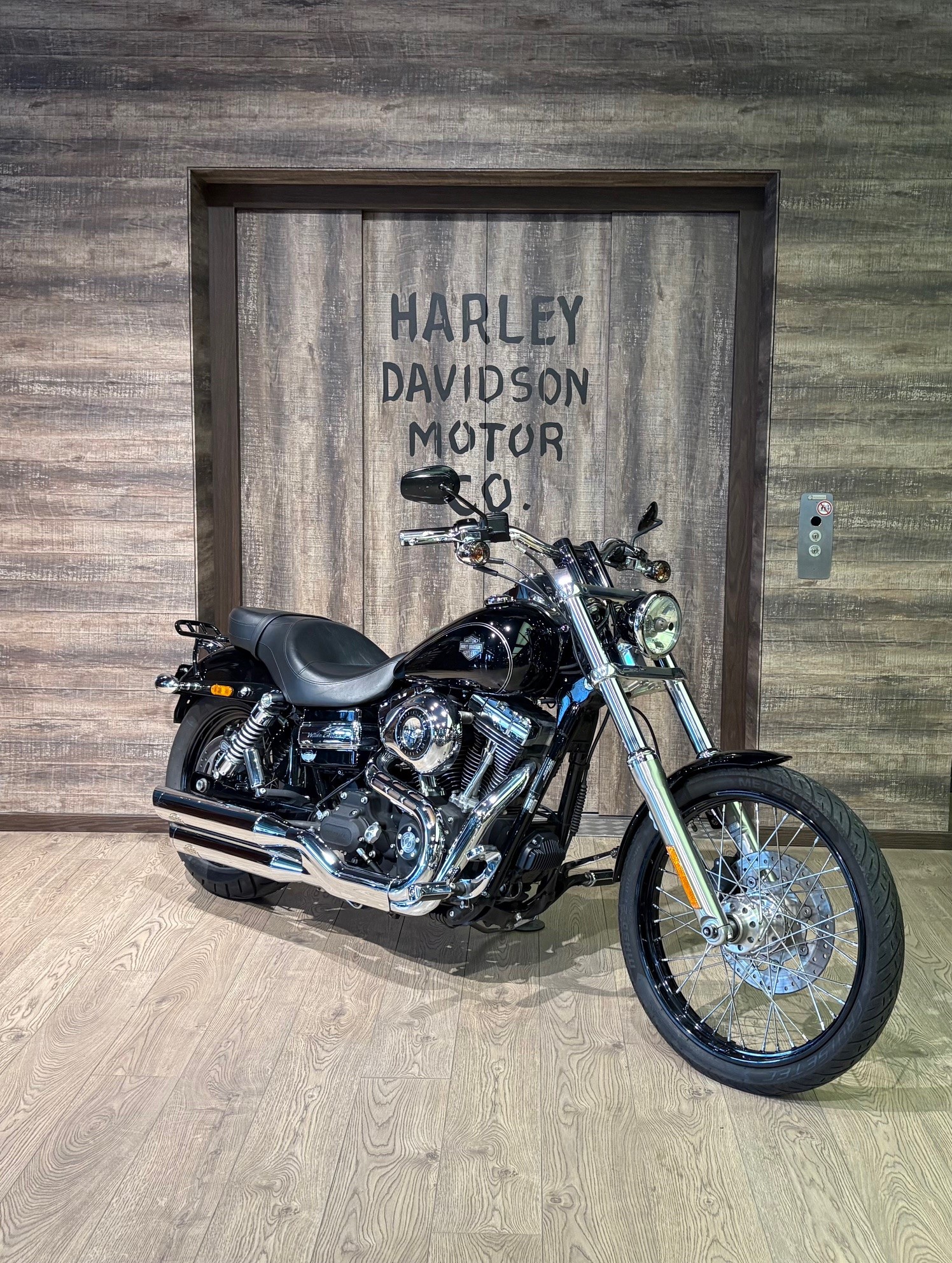 HARLEY-DAVIDSON FXDWGI Dyna Wide Glide-image-1
